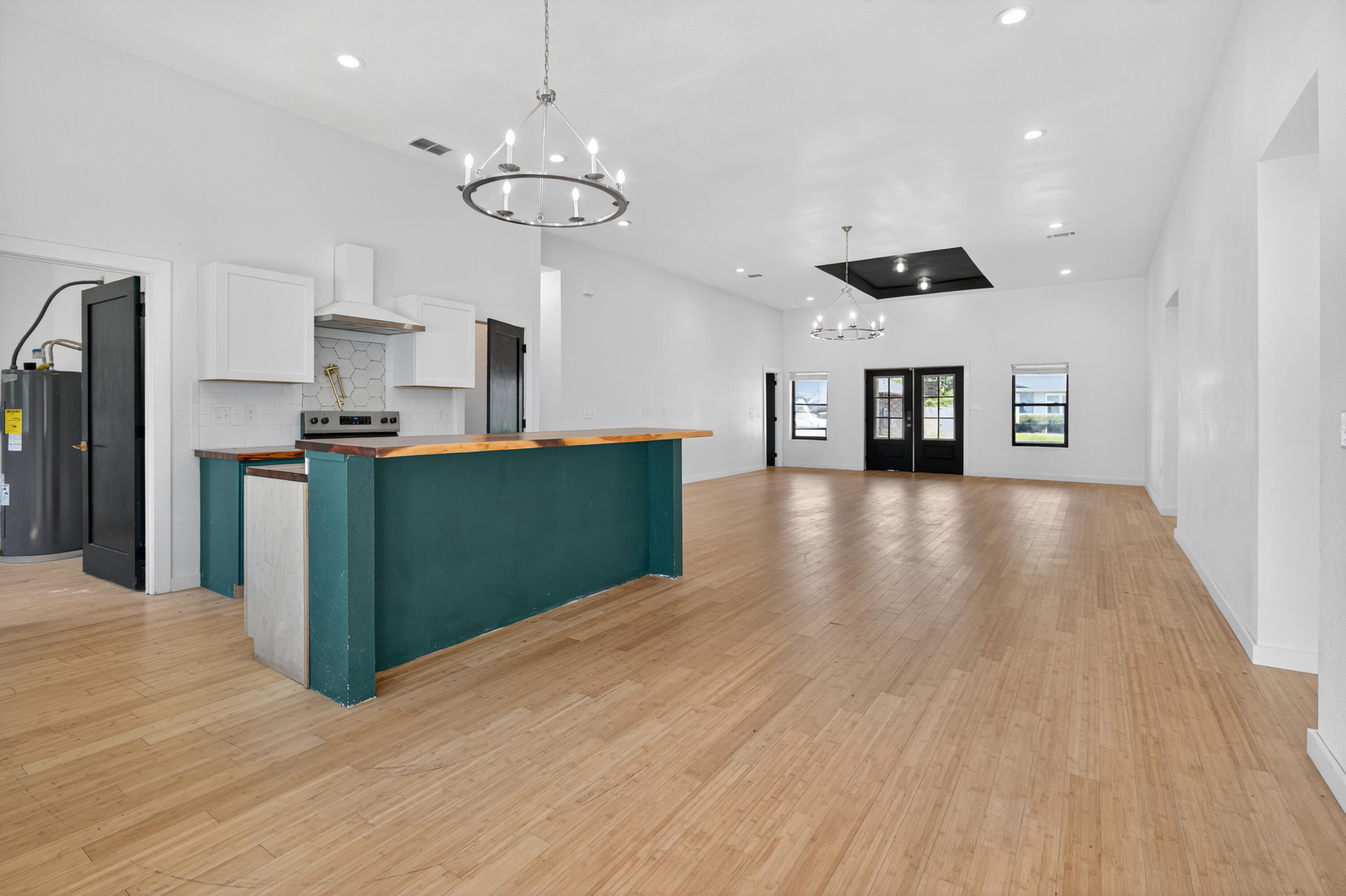 WYNNEHAVEN BEACH ESTATES - Residential