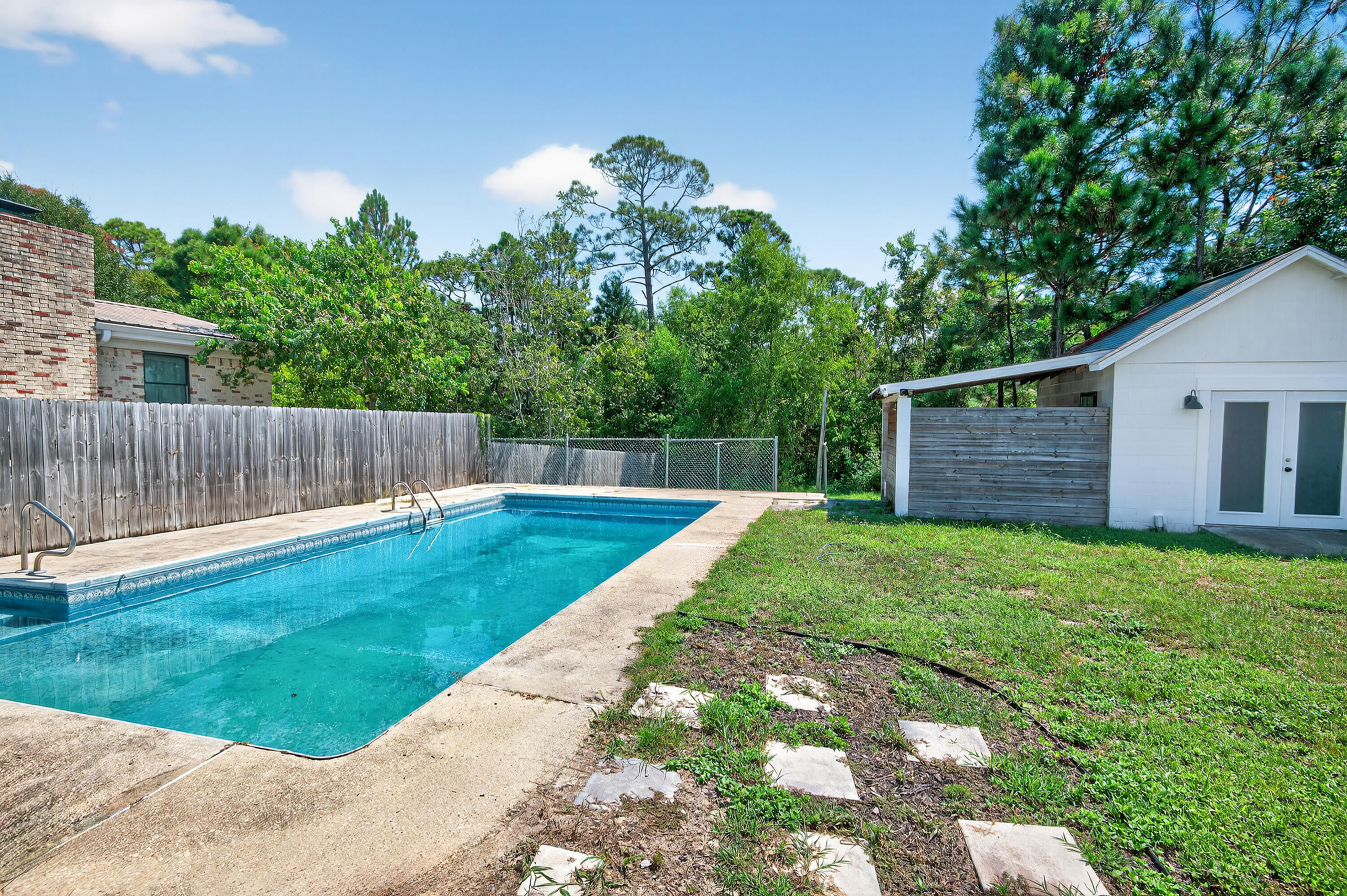 WYNNEHAVEN BEACH ESTATES - Residential