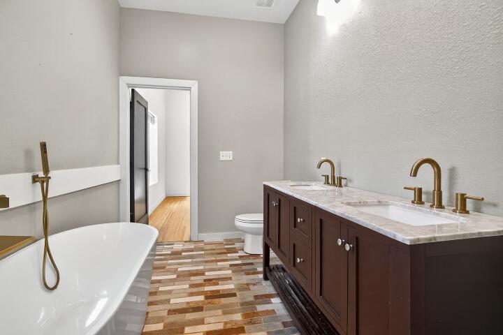 WYNNEHAVEN BEACH ESTATES - Residential