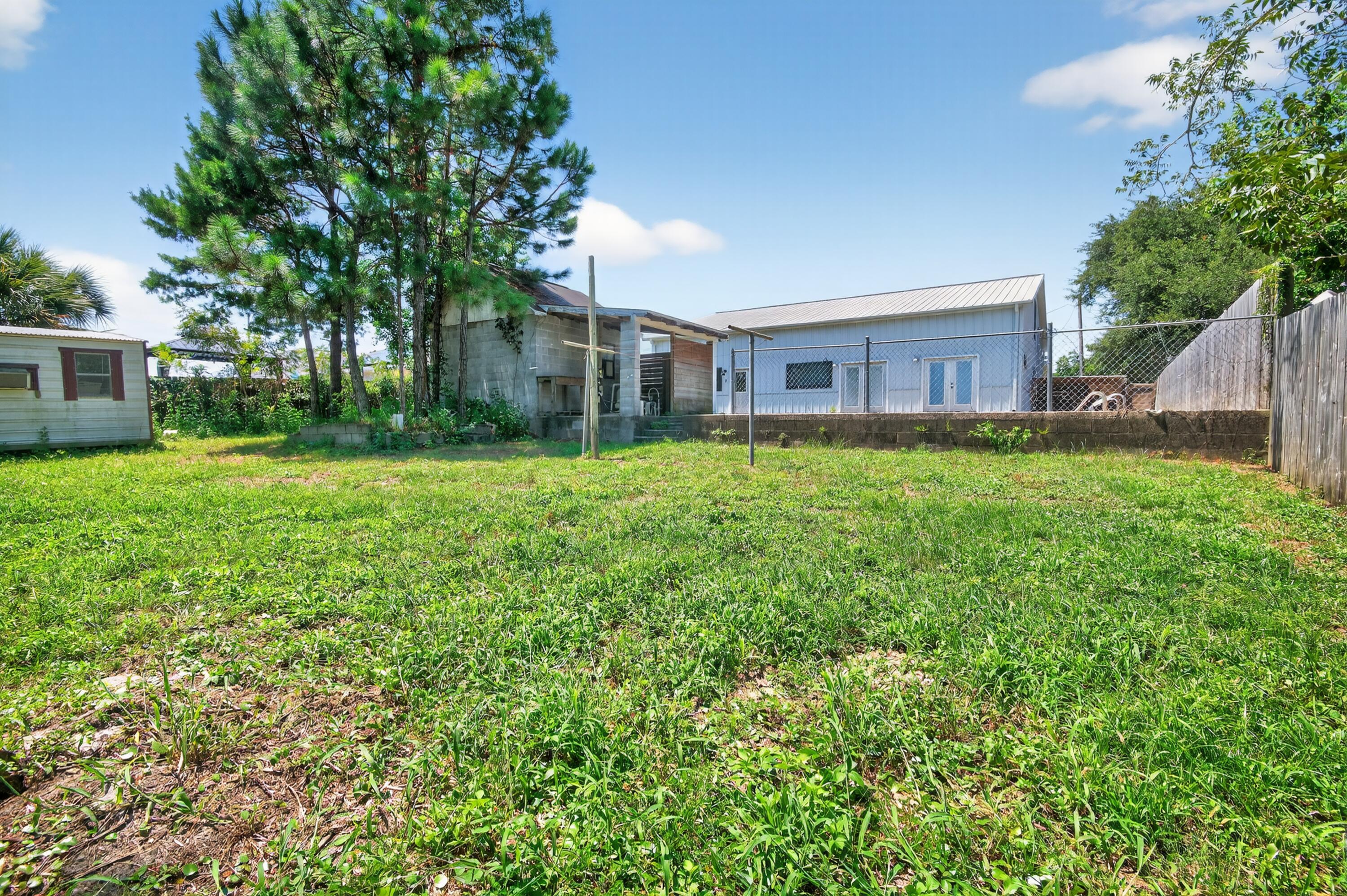 WYNNEHAVEN BEACH ESTATES - Residential