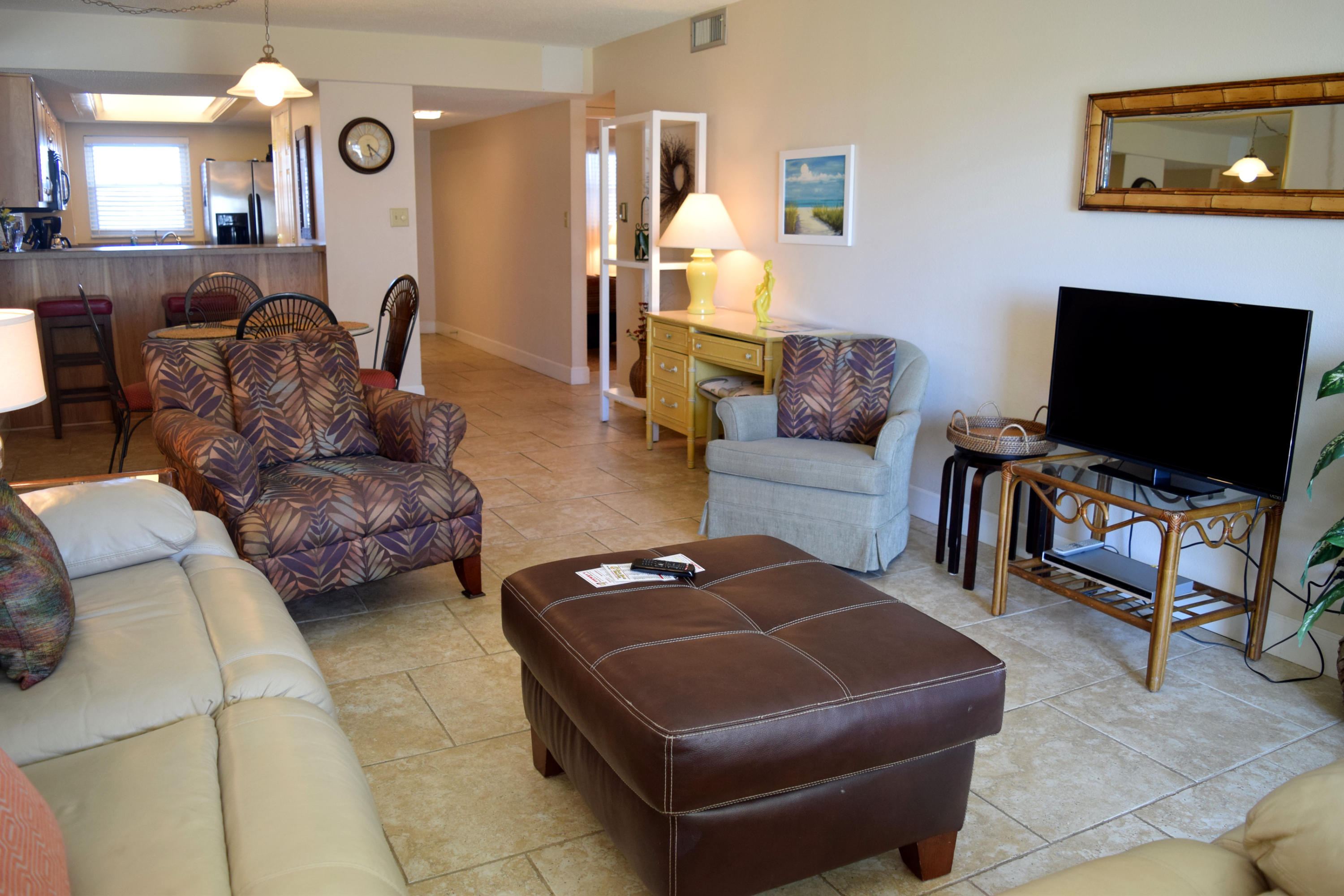 EL MATADOR CONDO - Residential