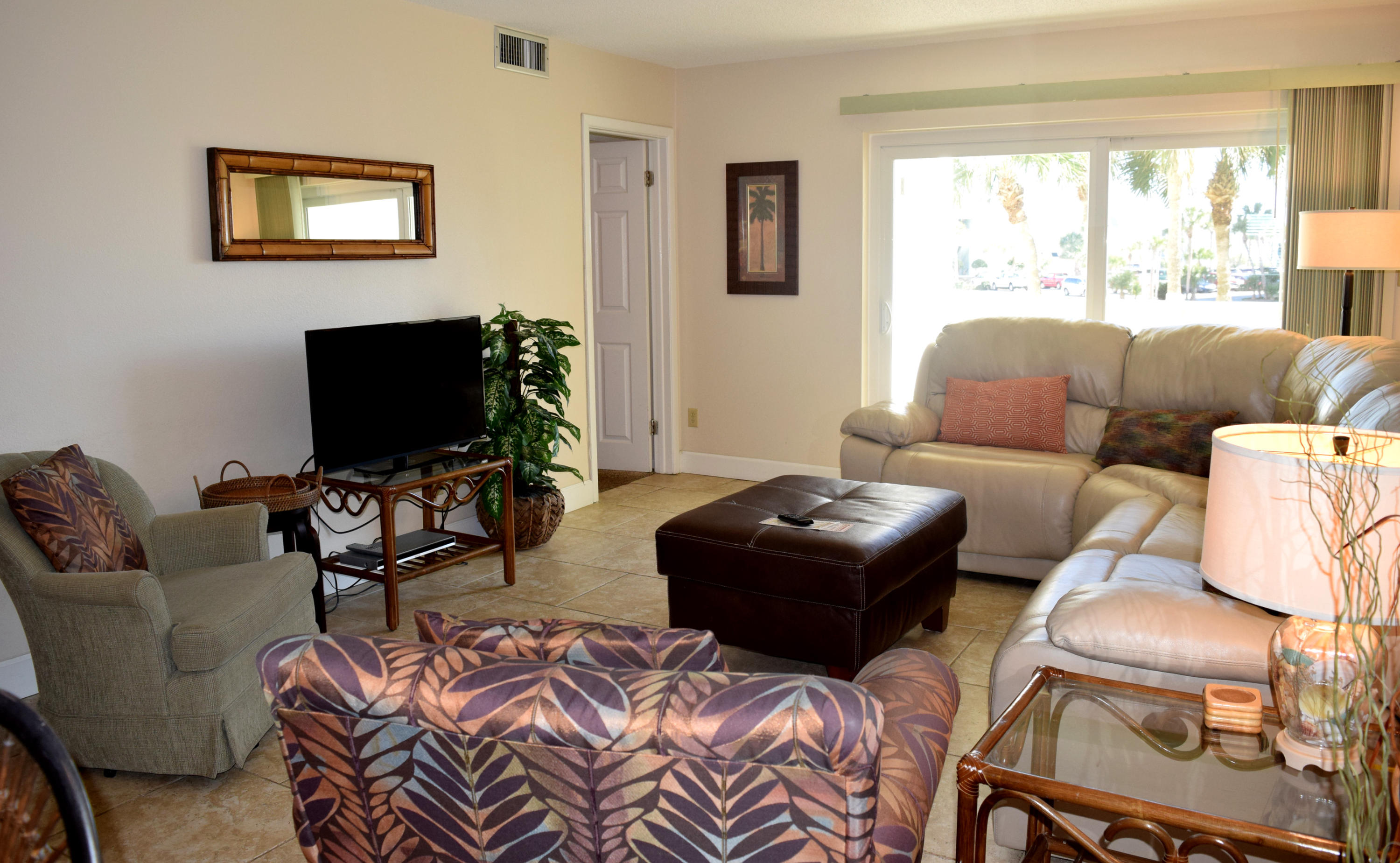 EL MATADOR CONDO - Residential