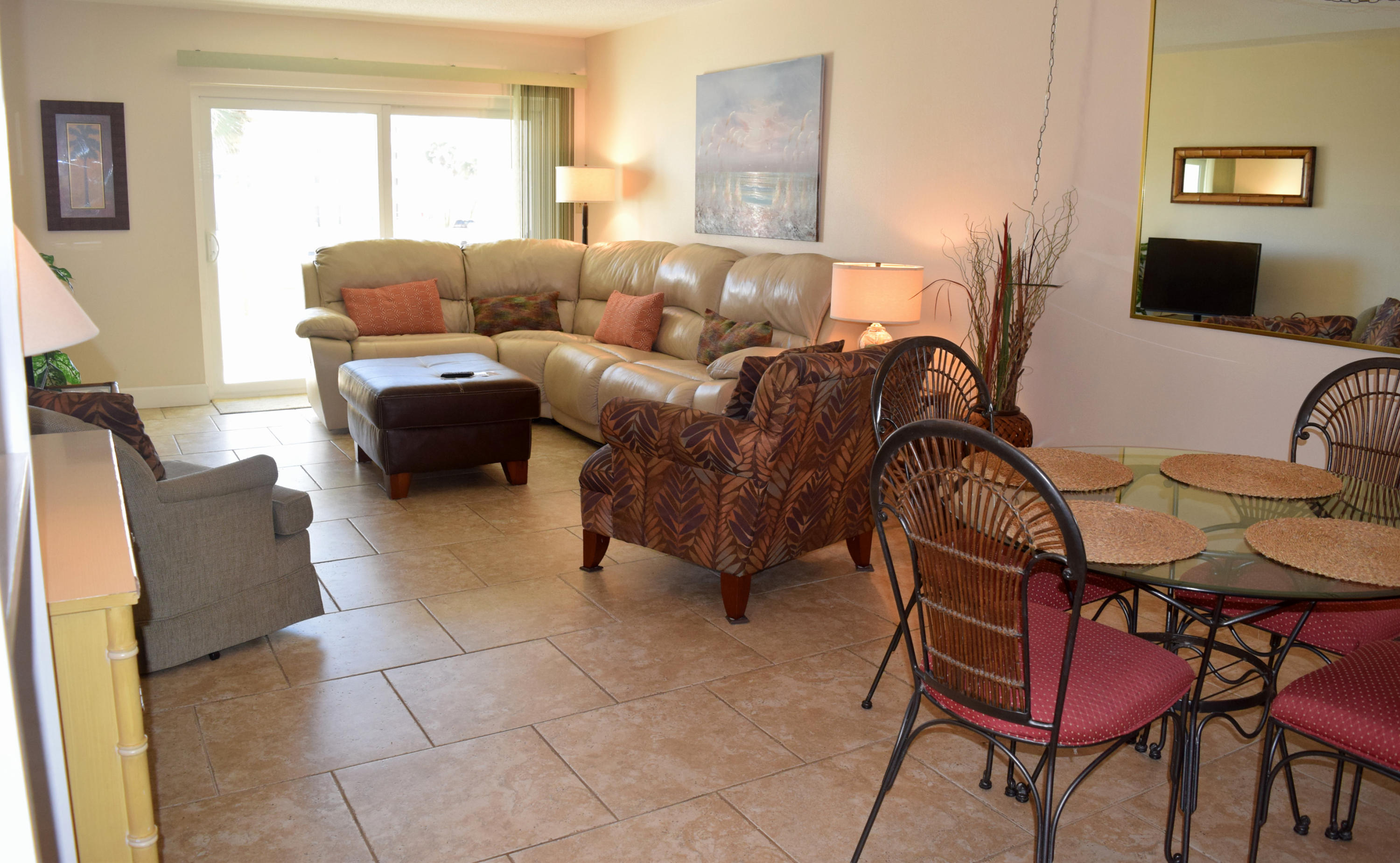 EL MATADOR CONDO - Residential