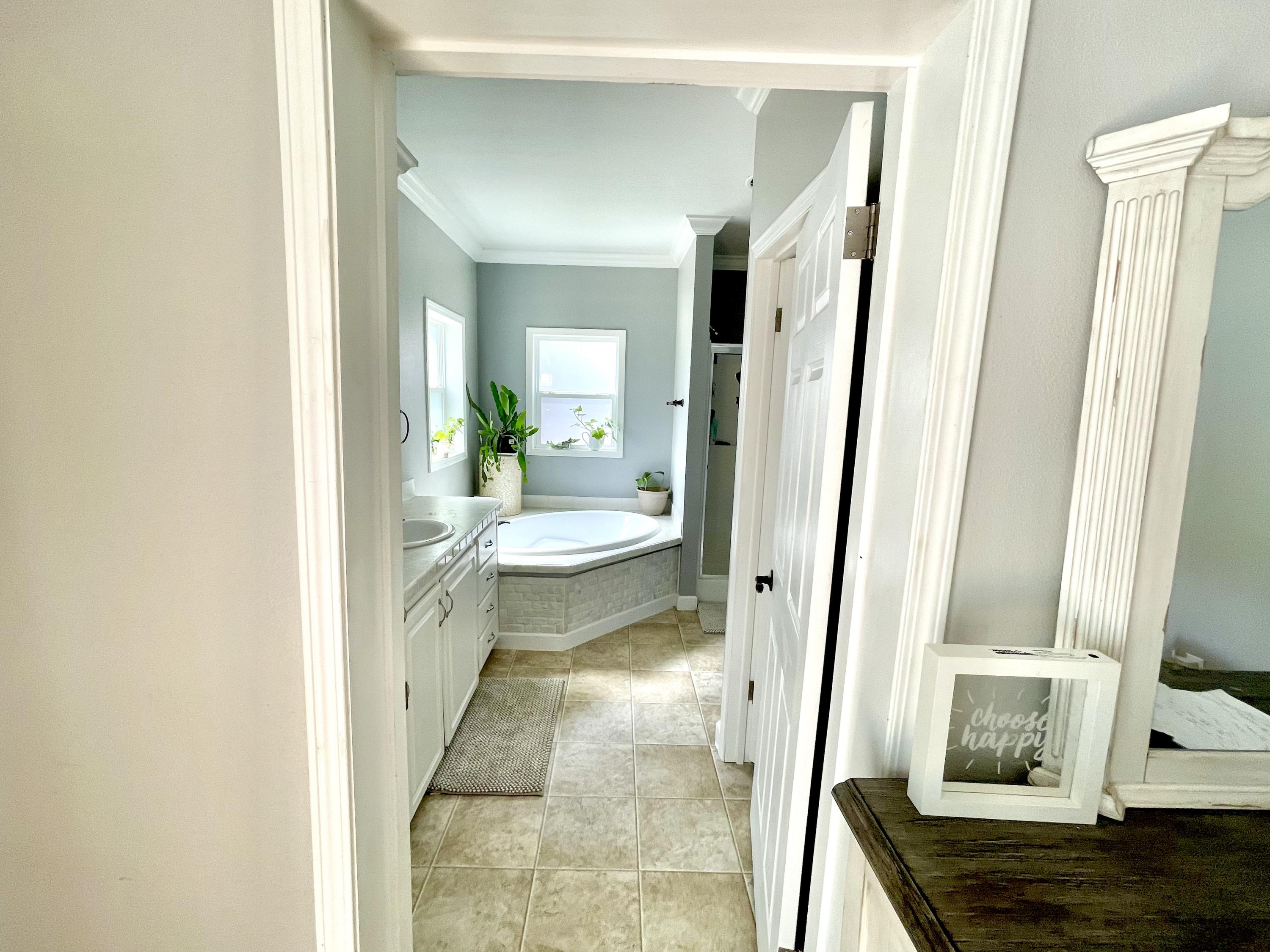 TOWN OF SANTA ROSA - Residential