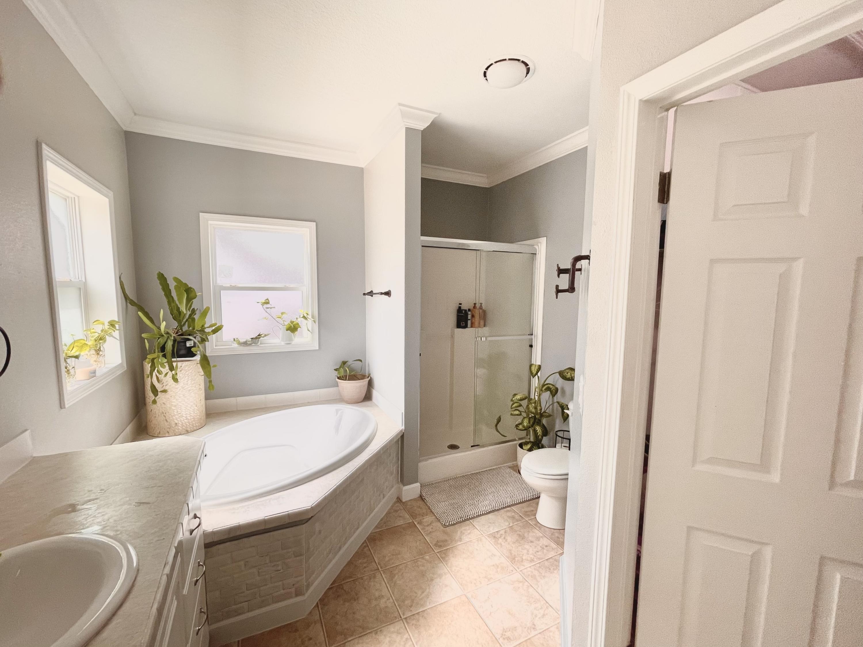 TOWN OF SANTA ROSA - Residential