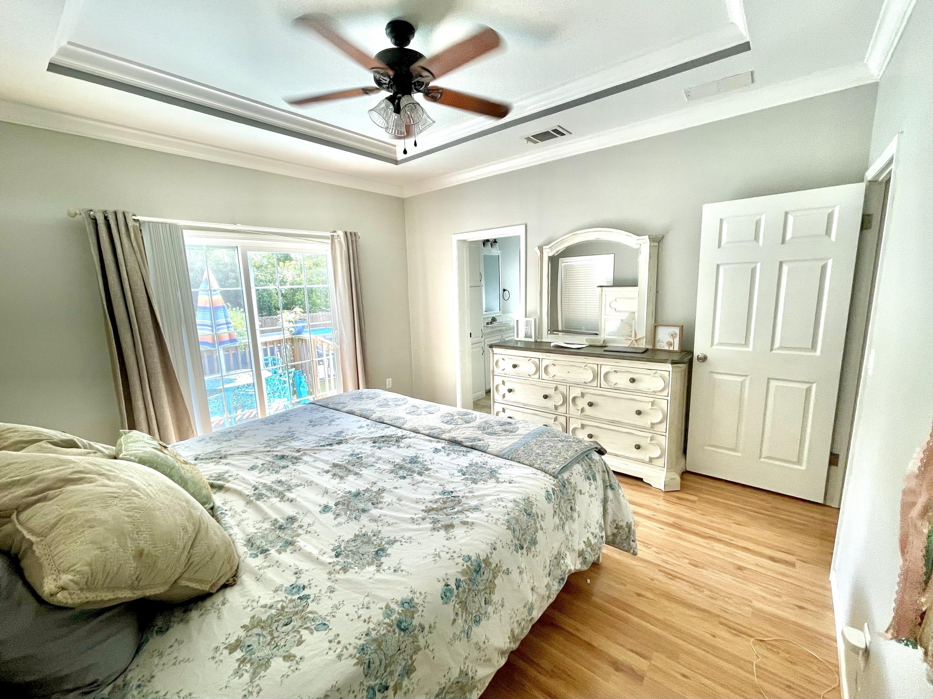 TOWN OF SANTA ROSA - Residential