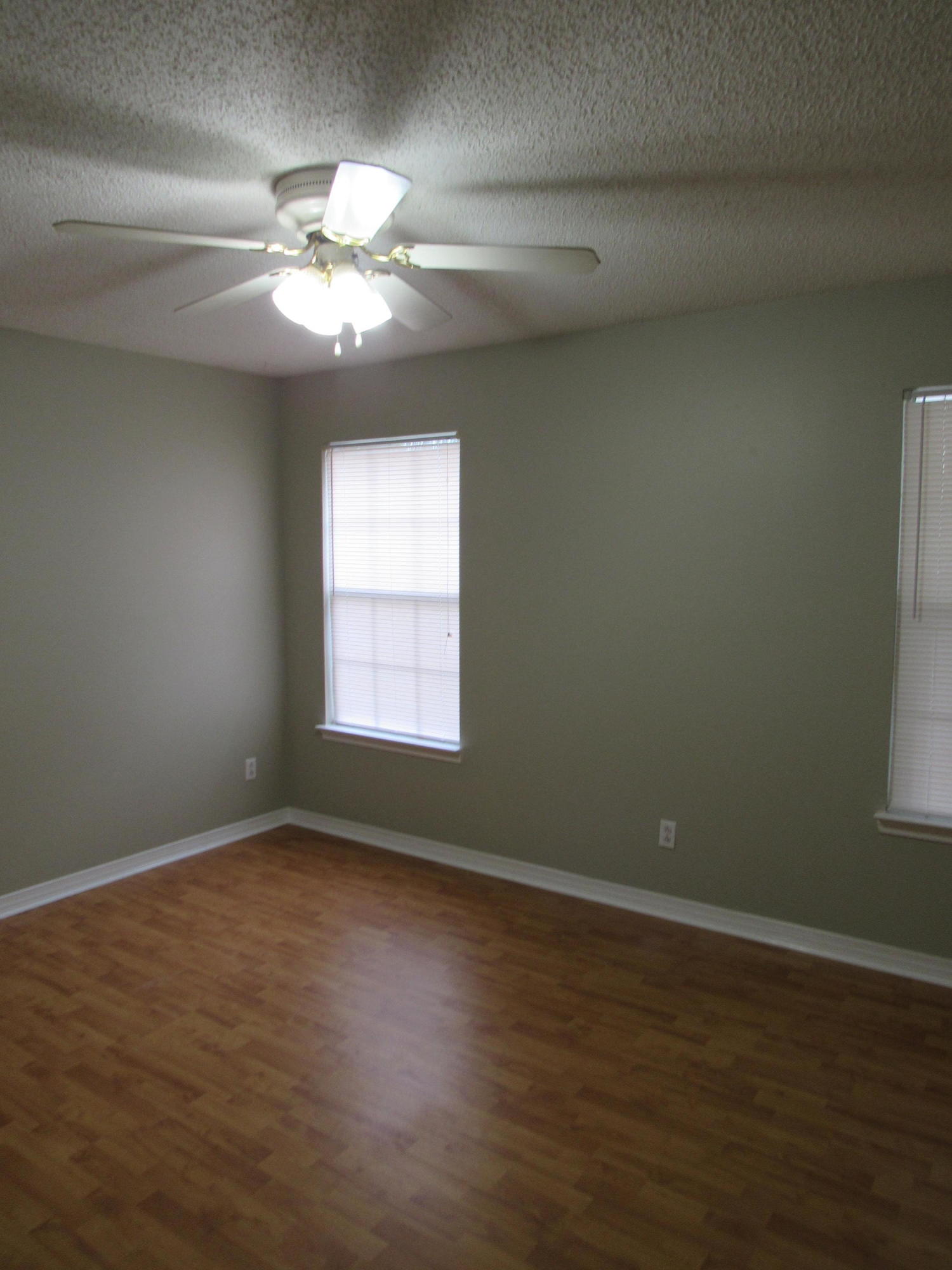 SOUTHWAY ESTATES - Residential Lease