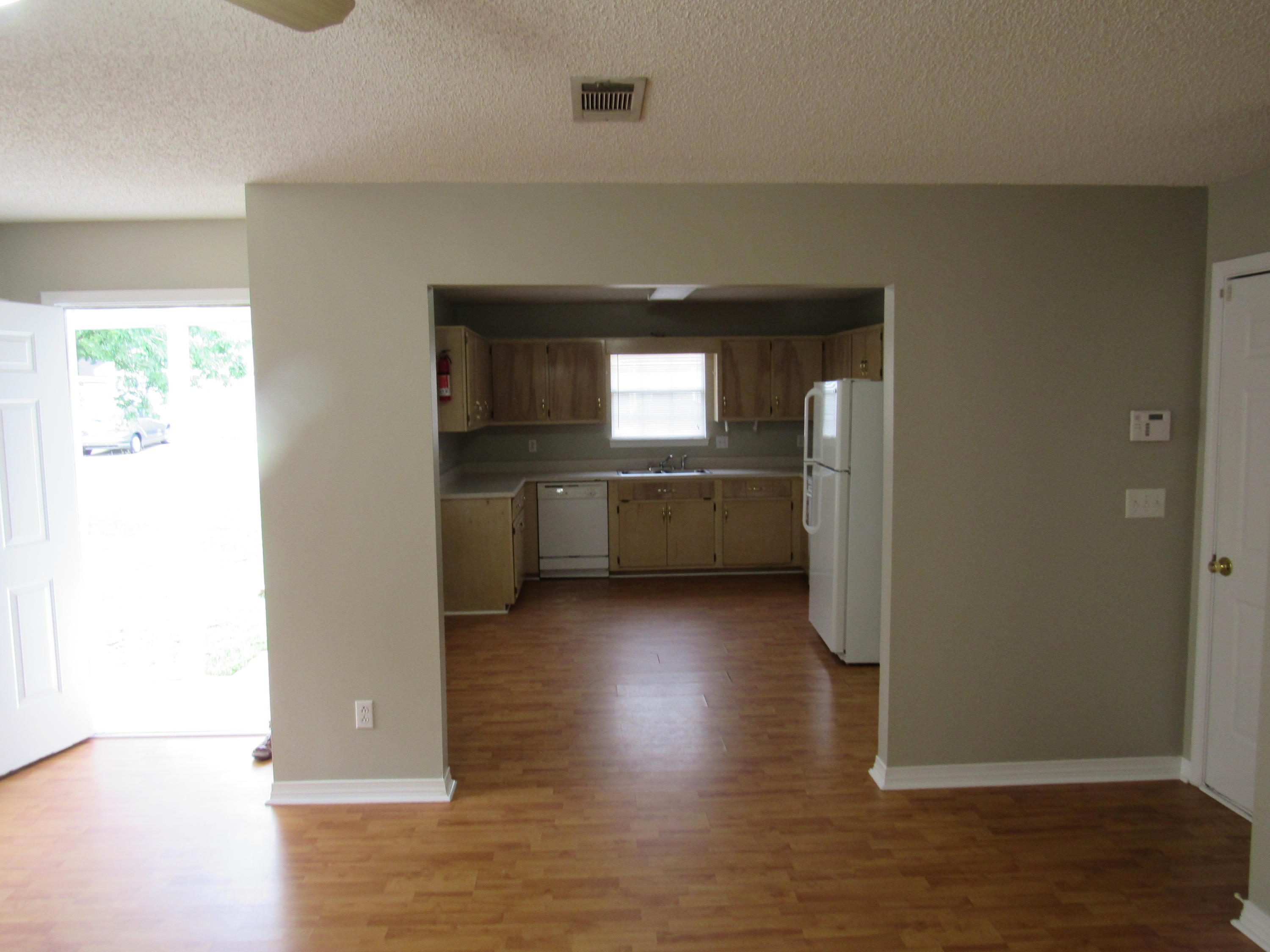 SOUTHWAY ESTATES - Residential Lease