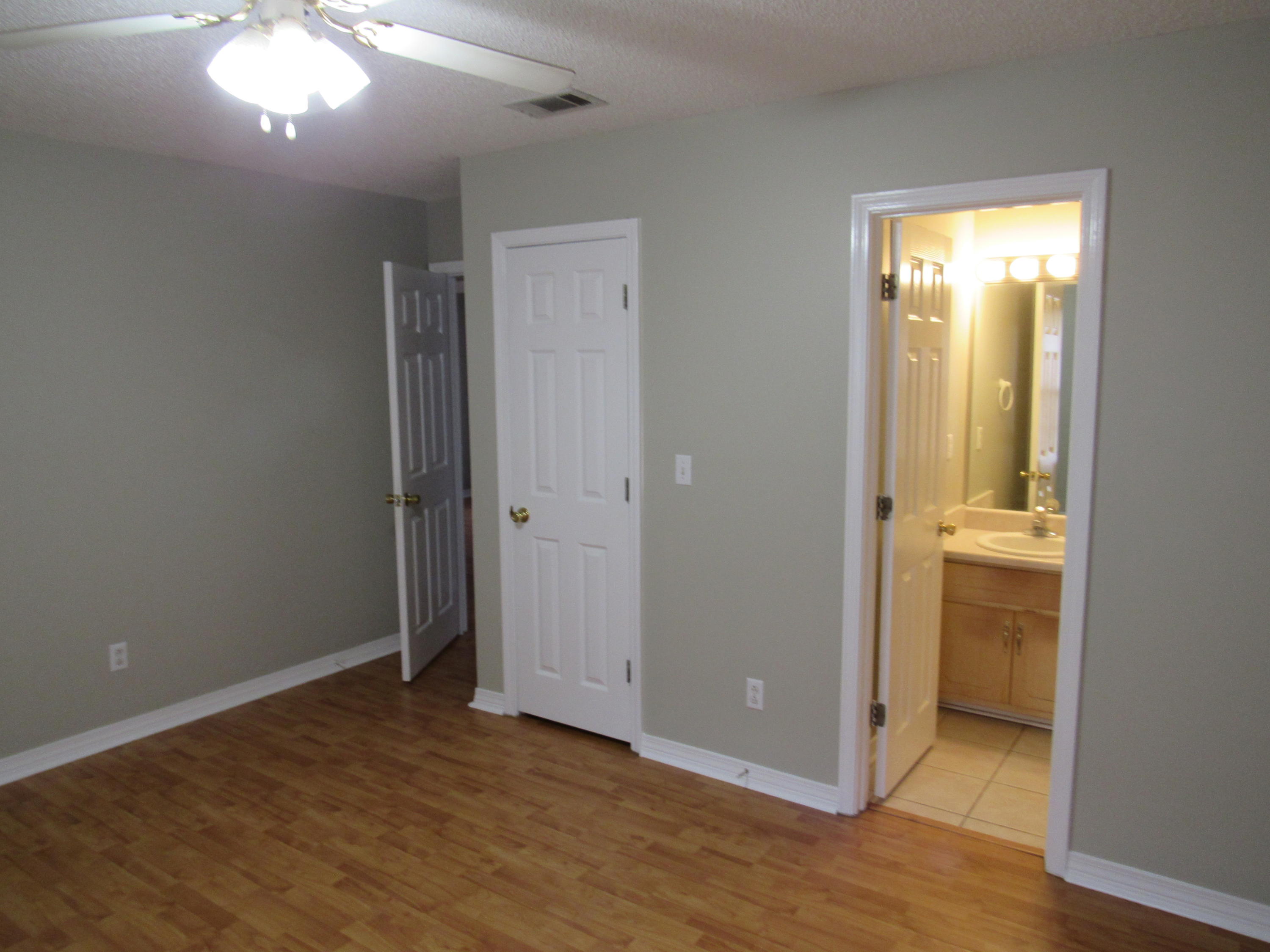 SOUTHWAY ESTATES - Residential Lease