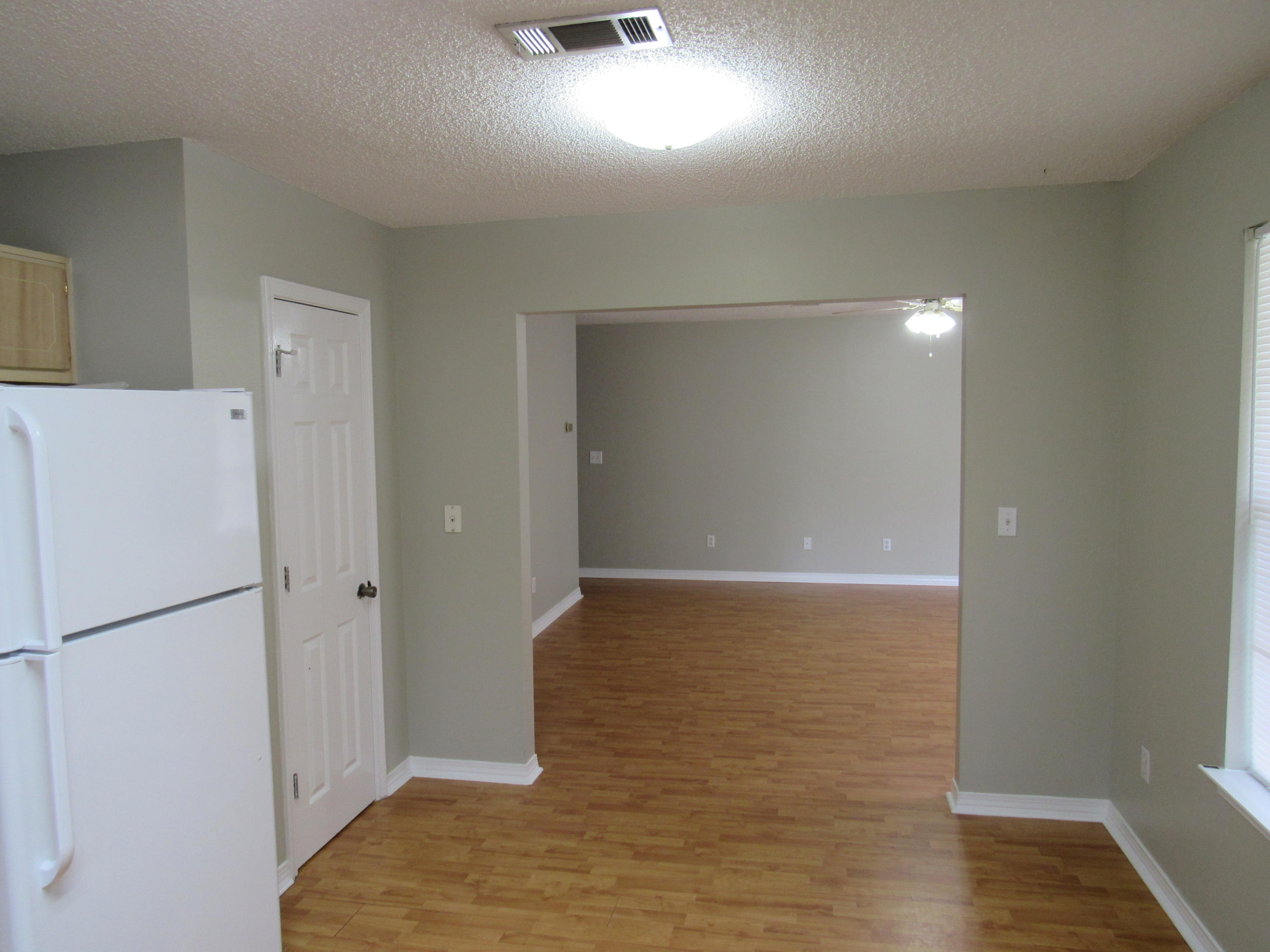 SOUTHWAY ESTATES - Residential Lease