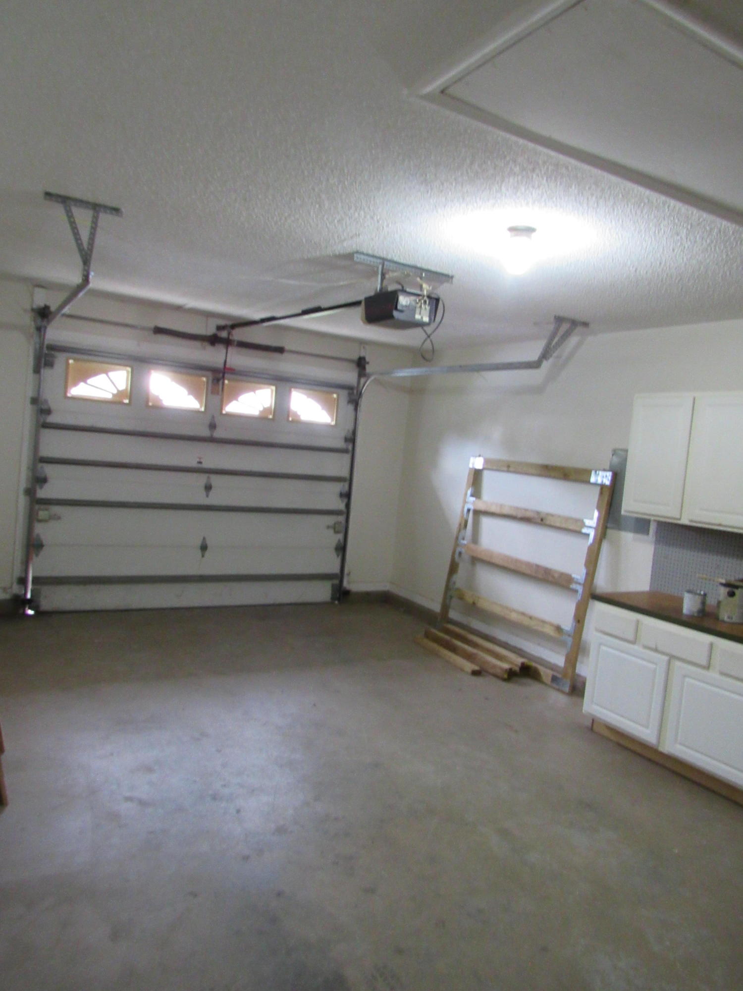 SOUTHWAY ESTATES - Residential Lease