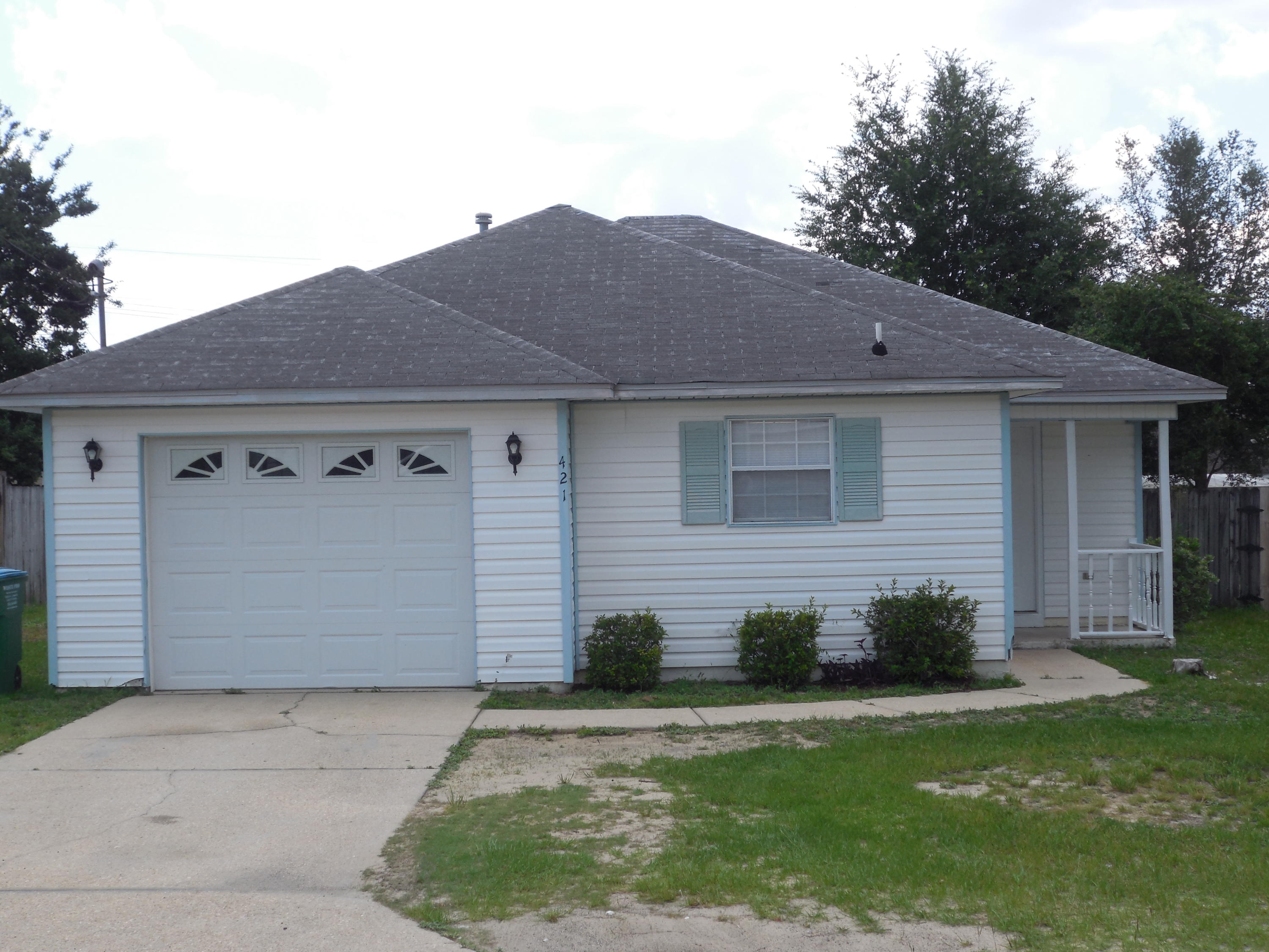 SOUTHWAY ESTATES - Residential Lease