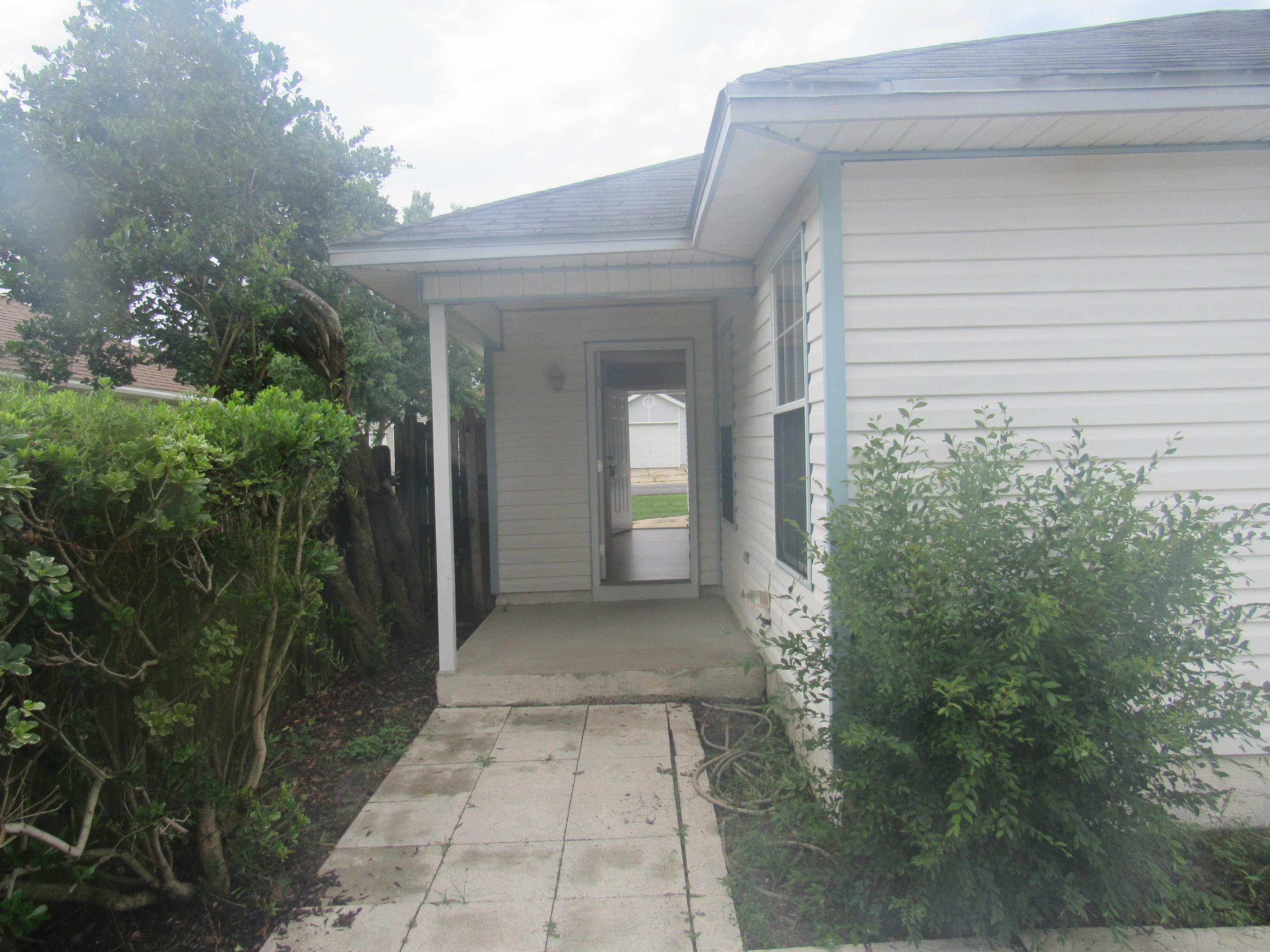 SOUTHWAY ESTATES - Residential Lease