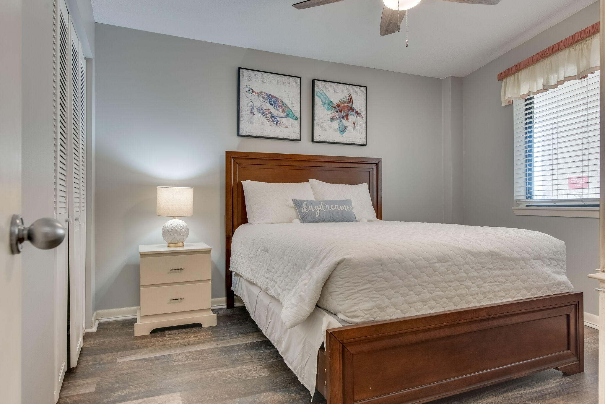 MAINSAIL CONDO PH 5 - Residential