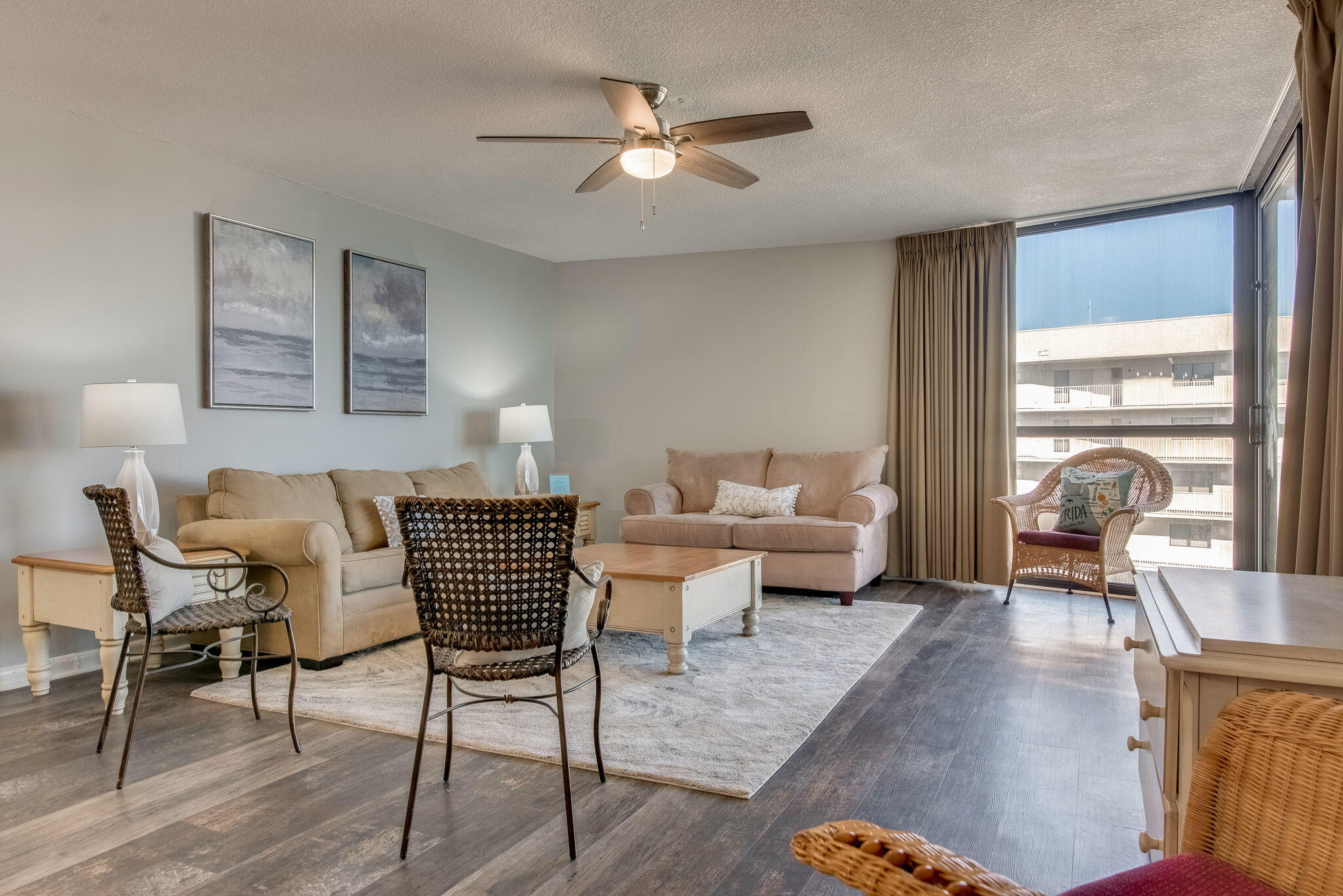MAINSAIL CONDO PH 5 - Residential
