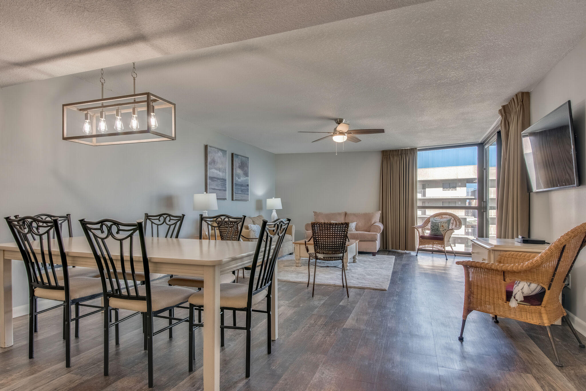 MAINSAIL CONDO PH 5 - Residential