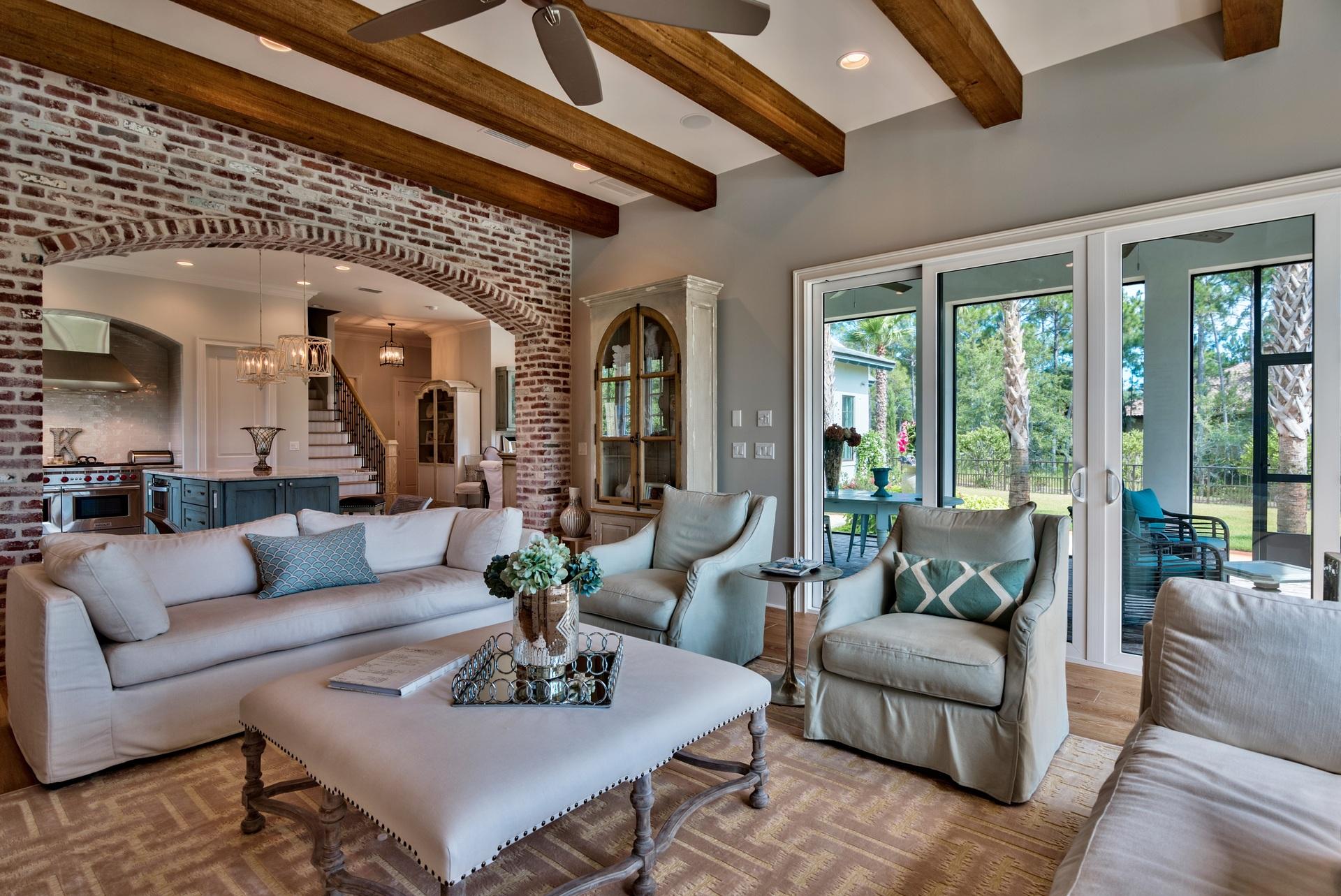 BURNT PINE - Residential