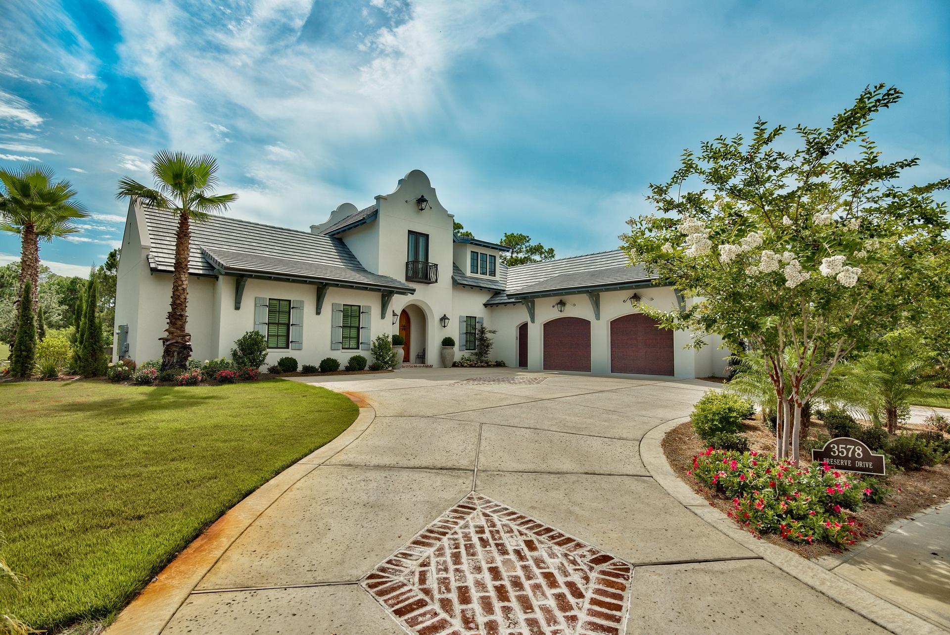 BURNT PINE - Residential