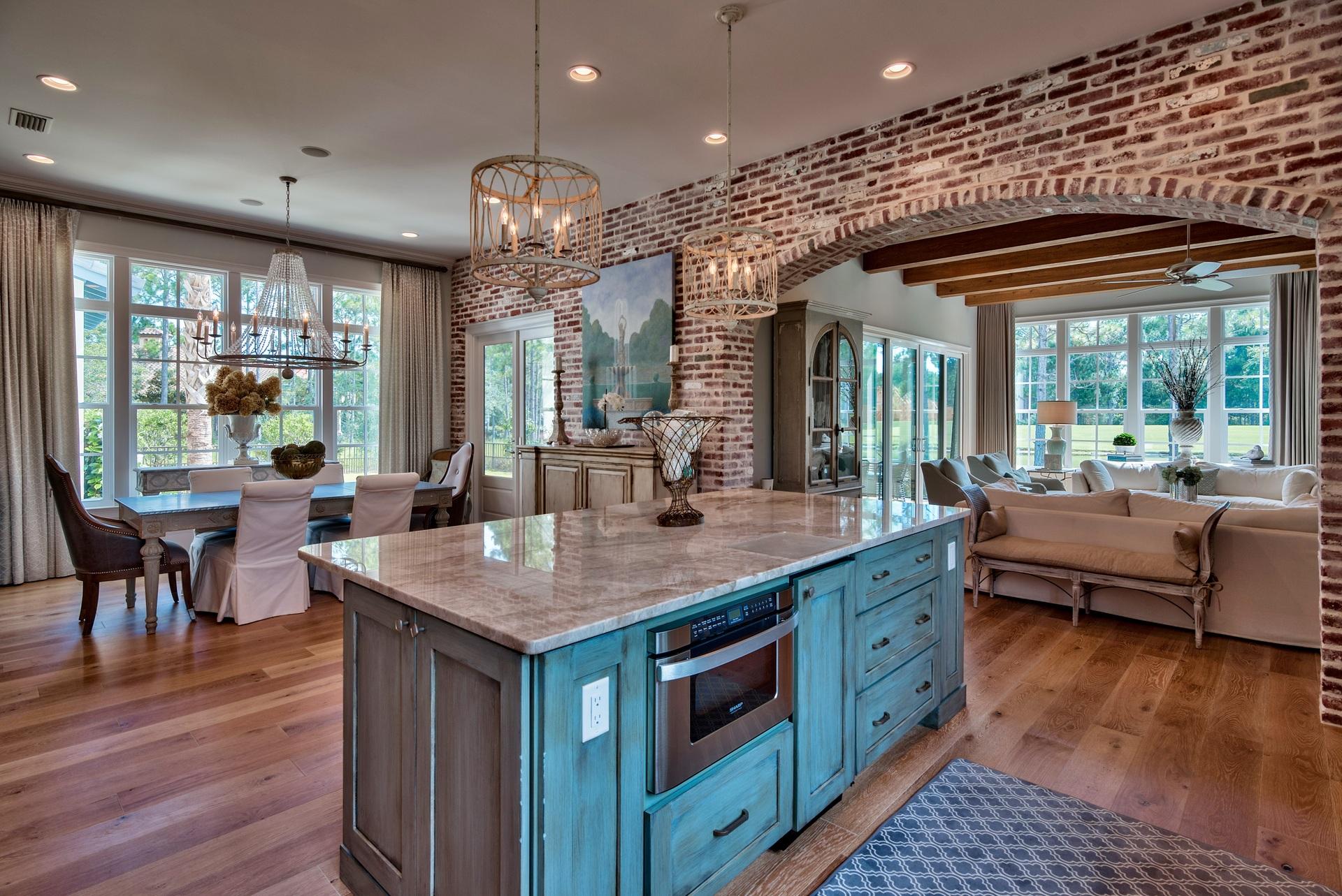 BURNT PINE - Residential