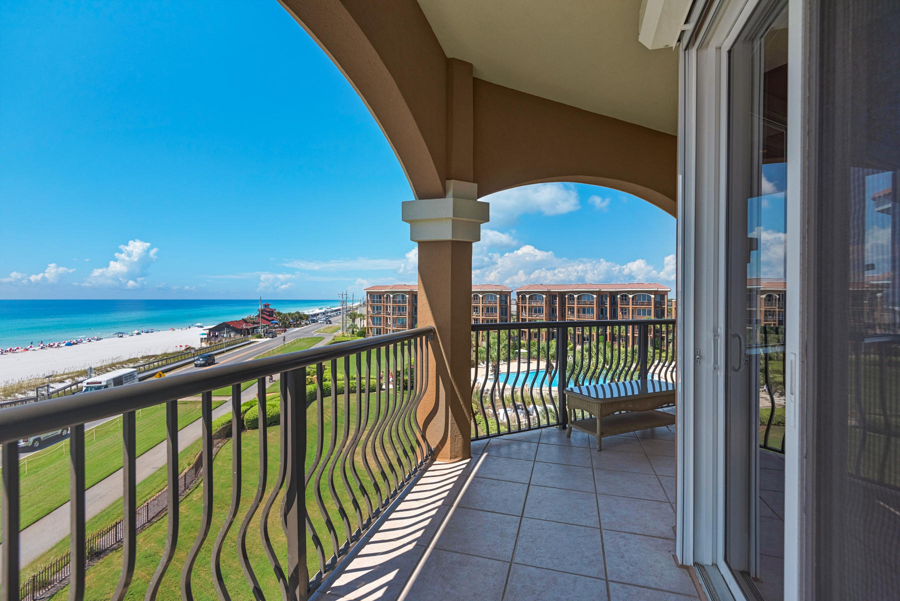 MEDITERRANEA - Residential