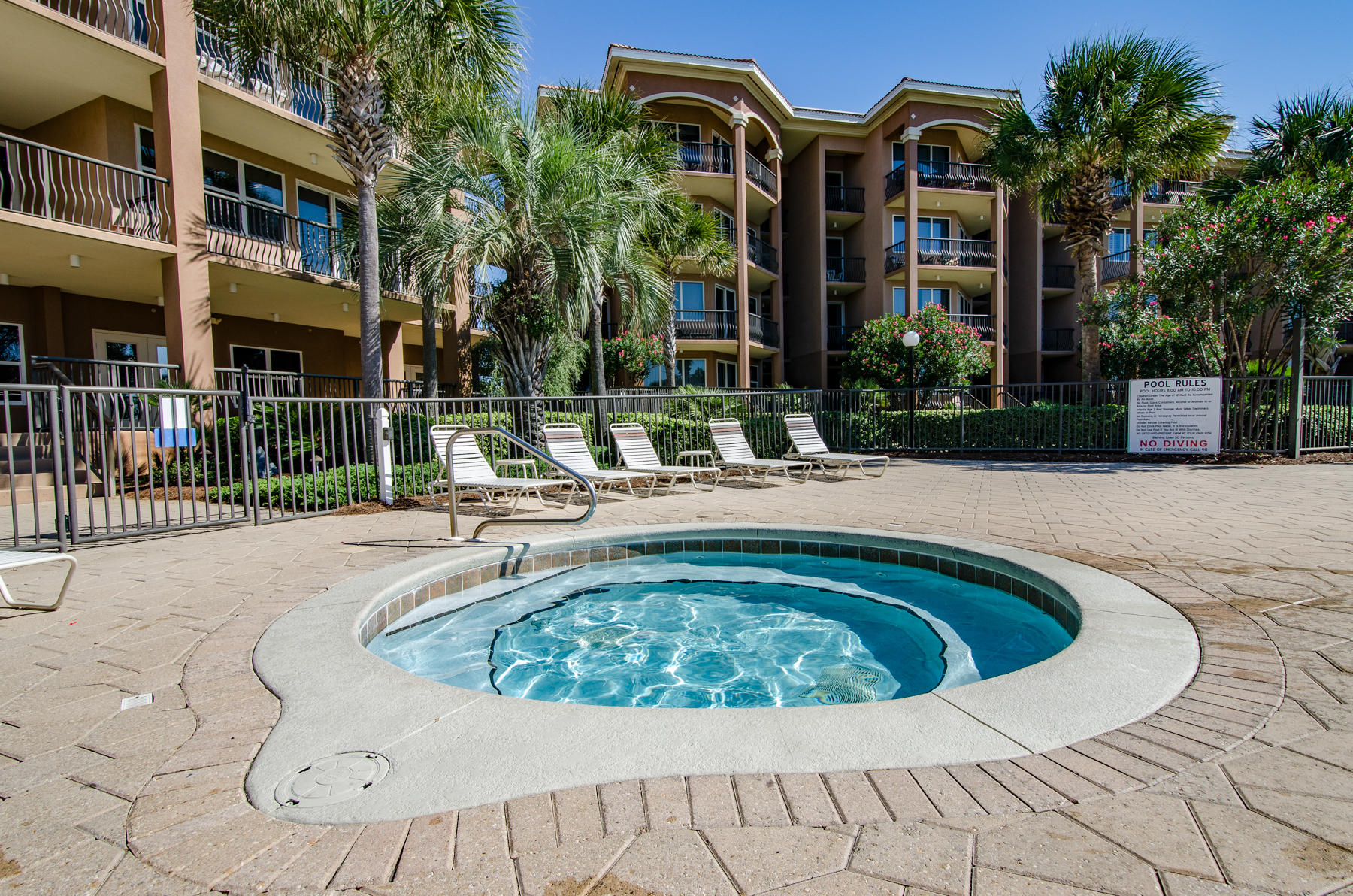 MEDITERRANEA - Residential