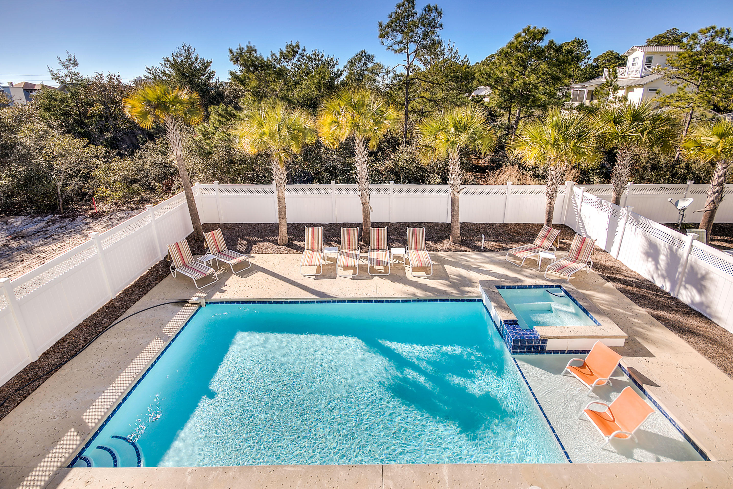 GULF SHORE MANOR - Residential