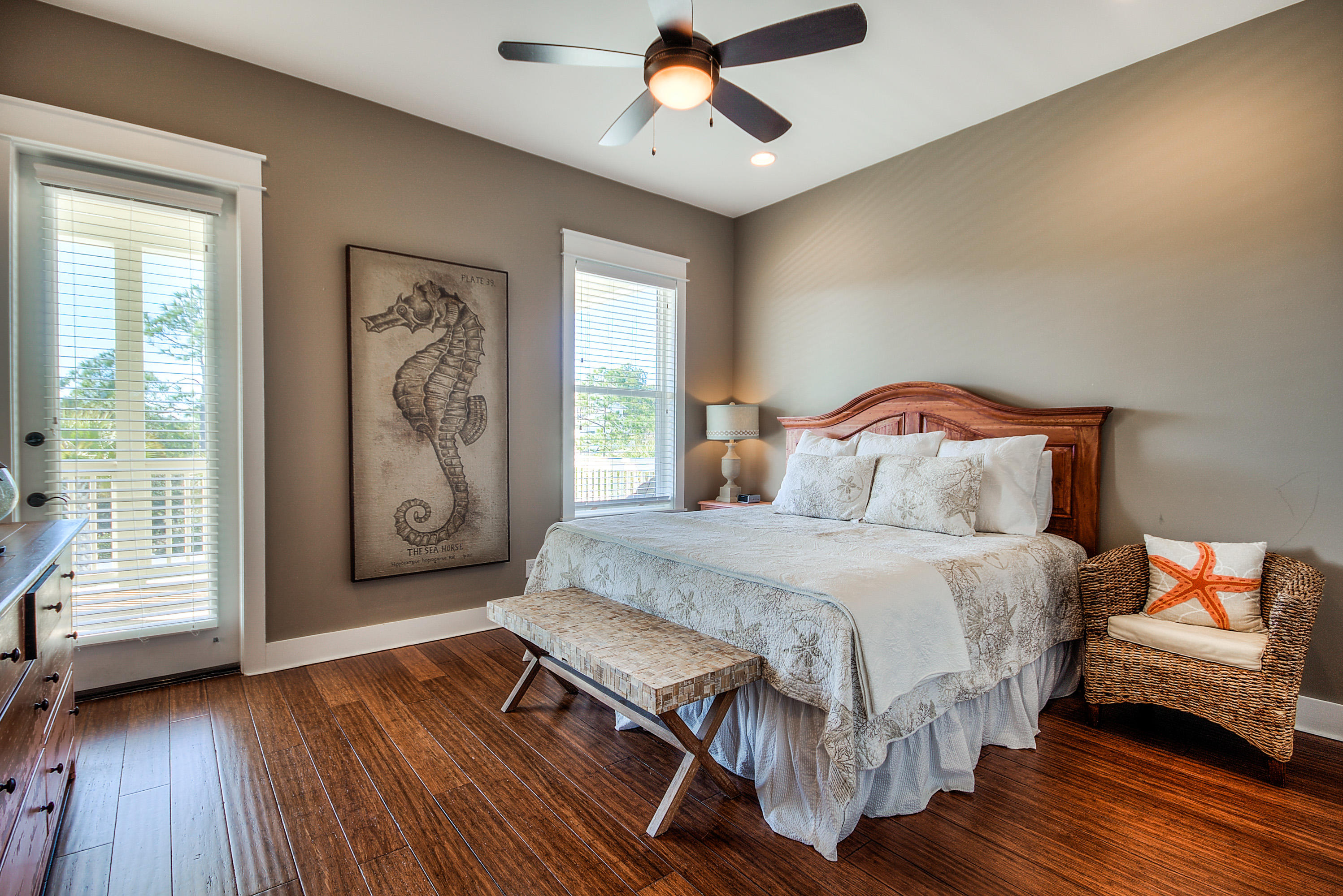 GULF SHORE MANOR - Residential
