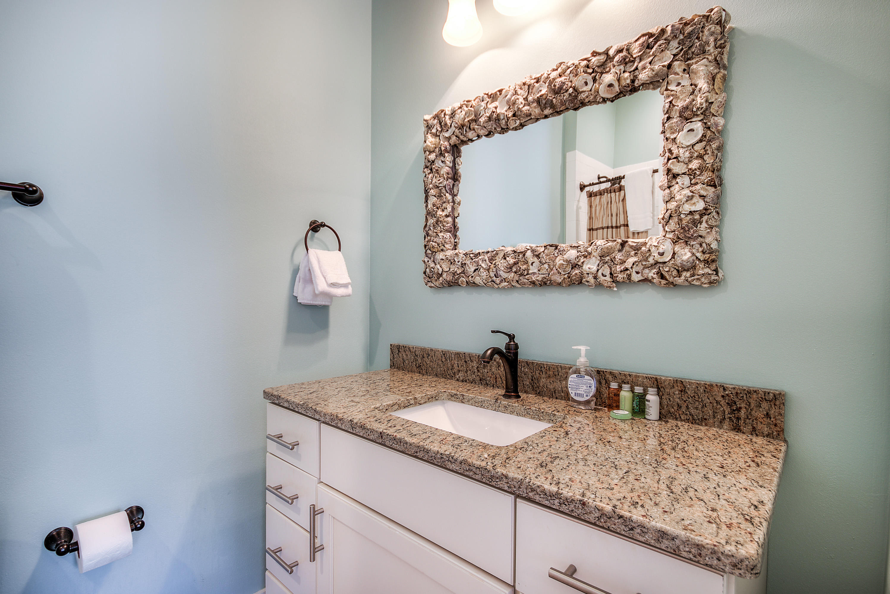 GULF SHORE MANOR - Residential
