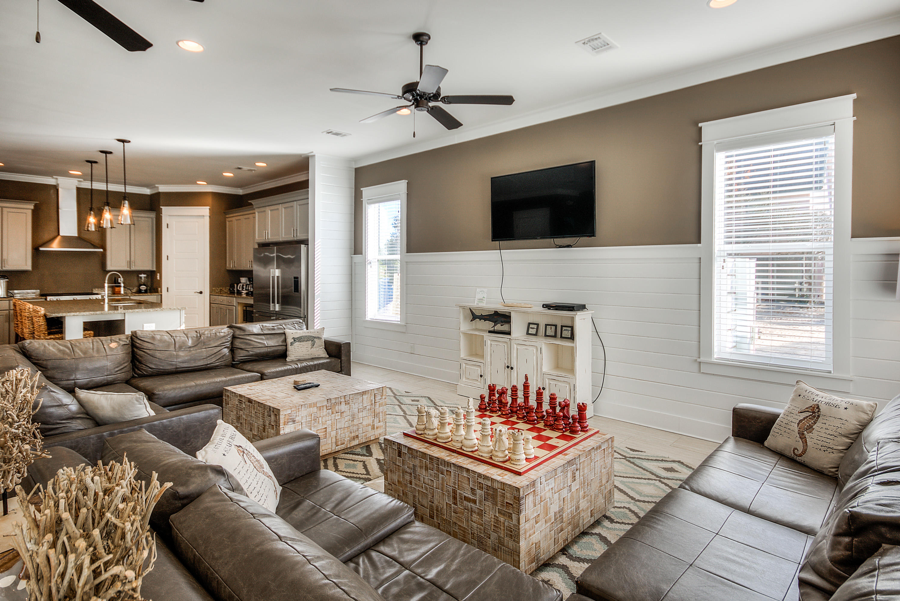 GULF SHORE MANOR - Residential