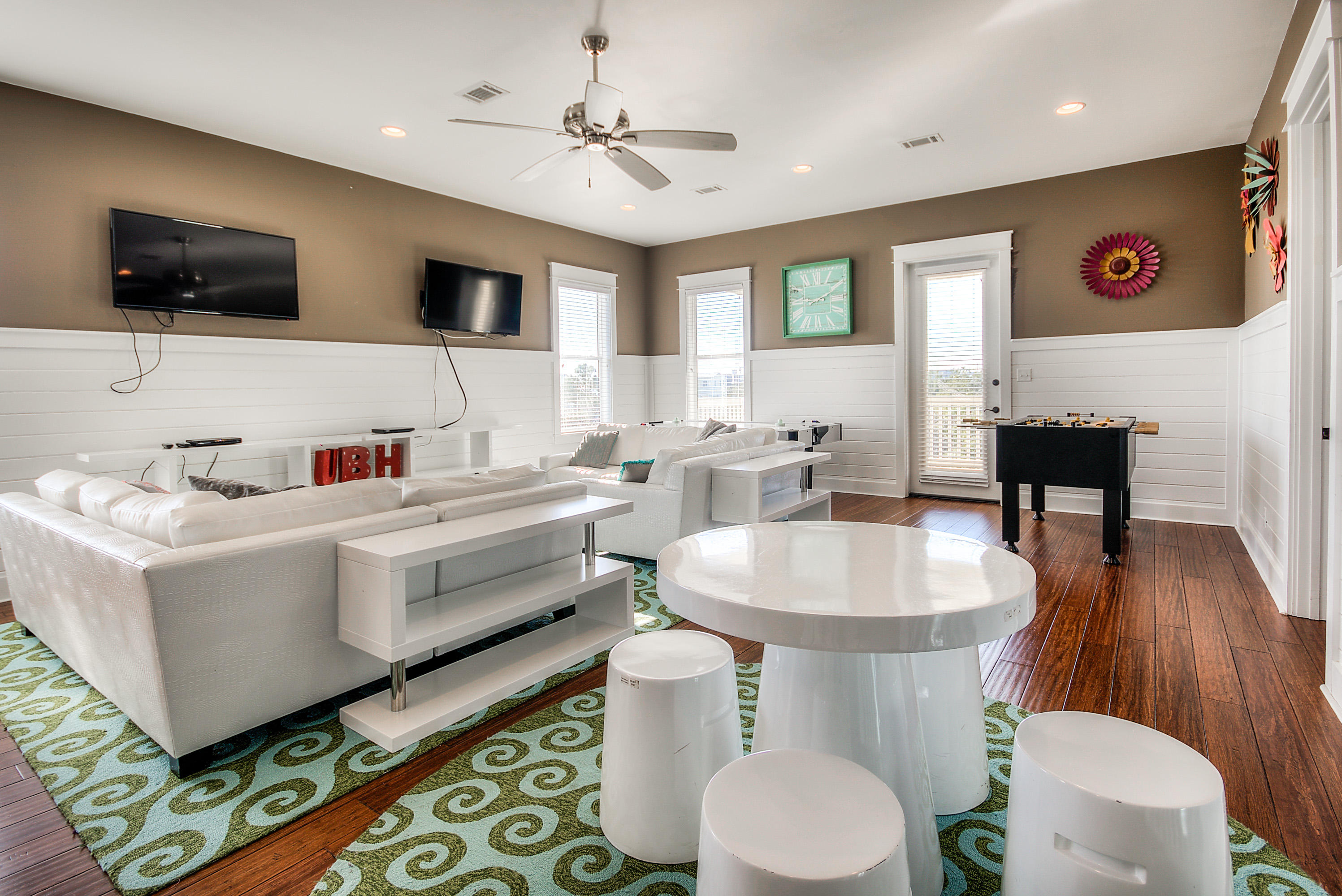 GULF SHORE MANOR - Residential