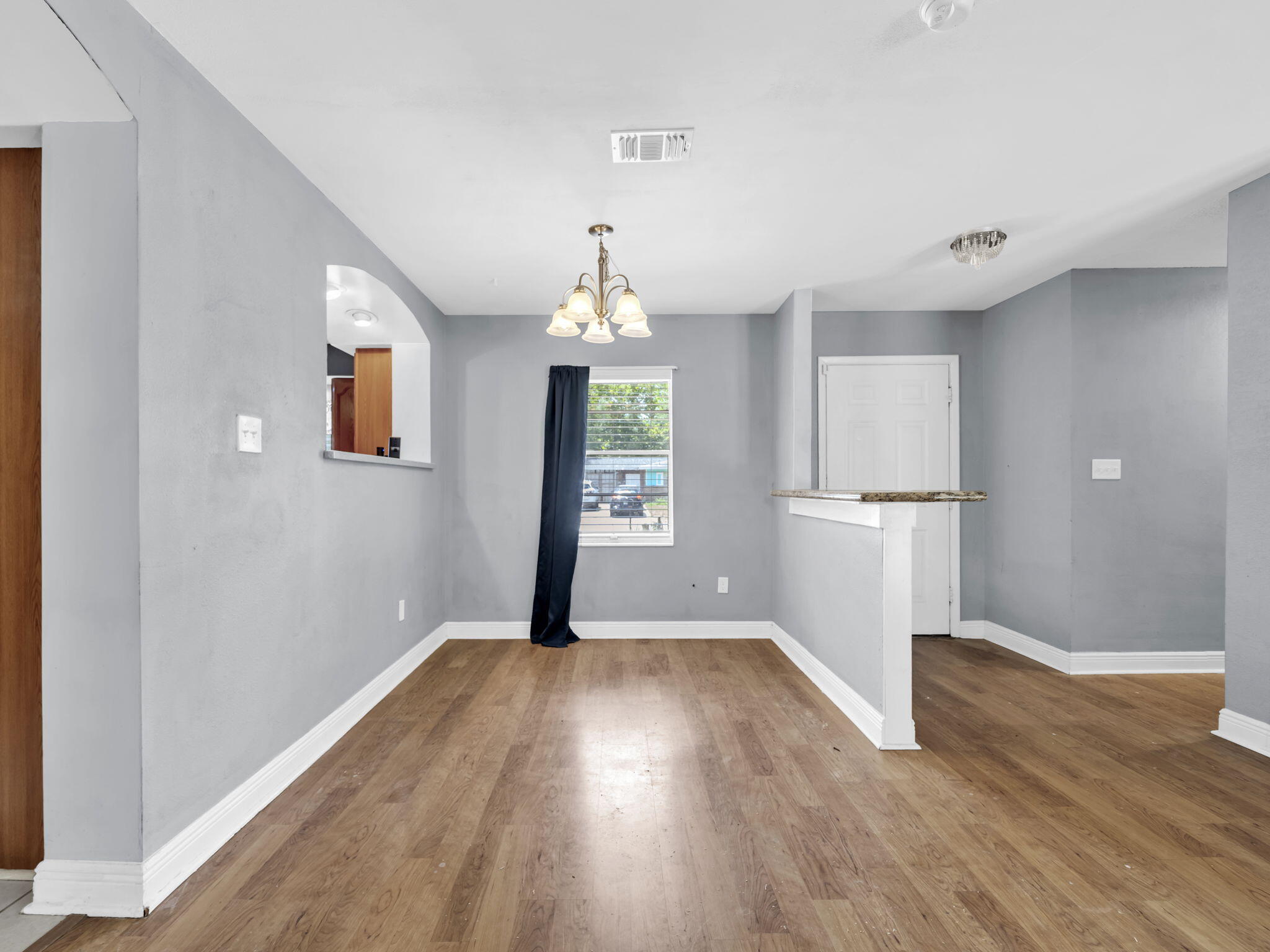 MID PINES S/D LOT 17 BLK A - Residential Lease