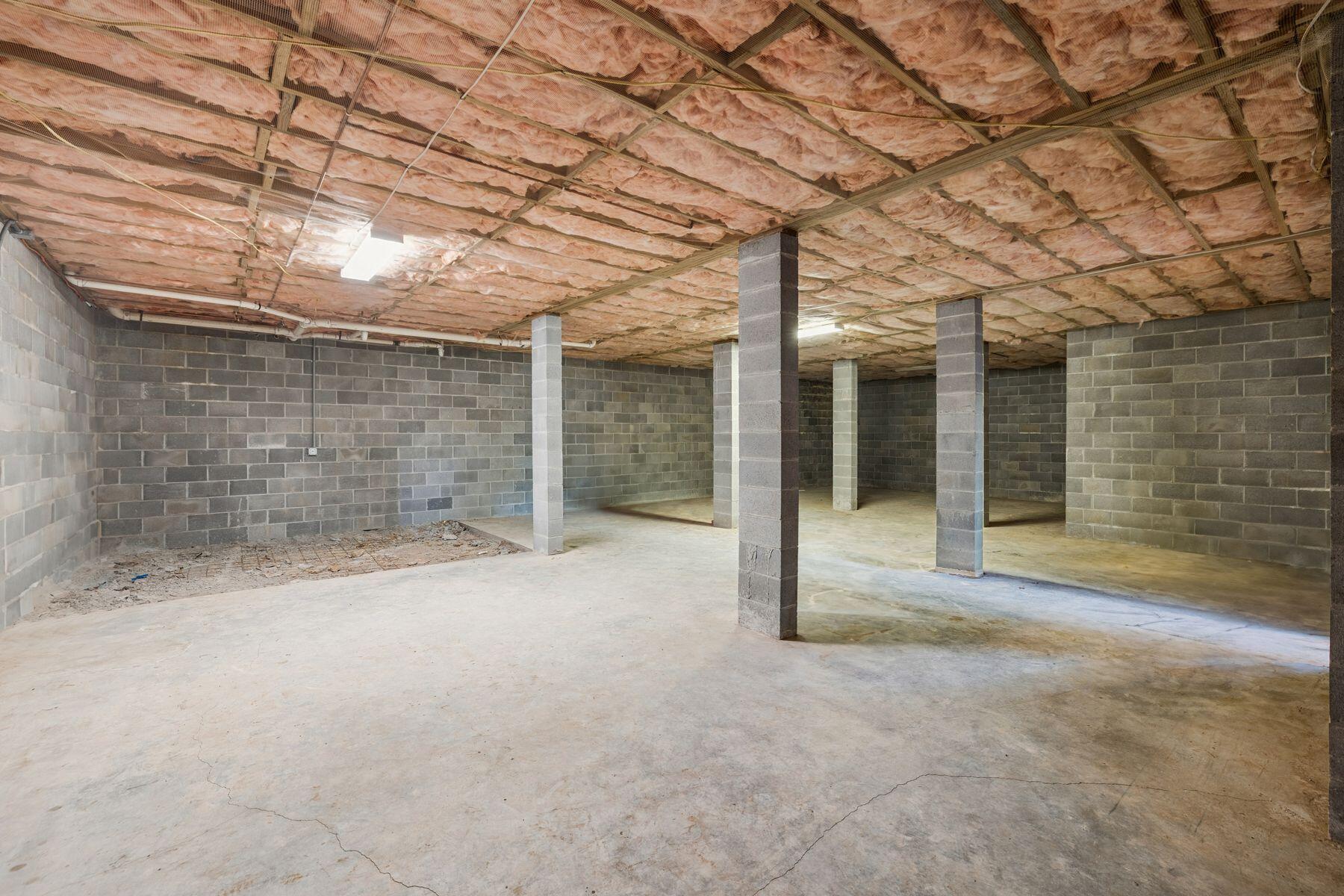 RETREAT THE - Residential