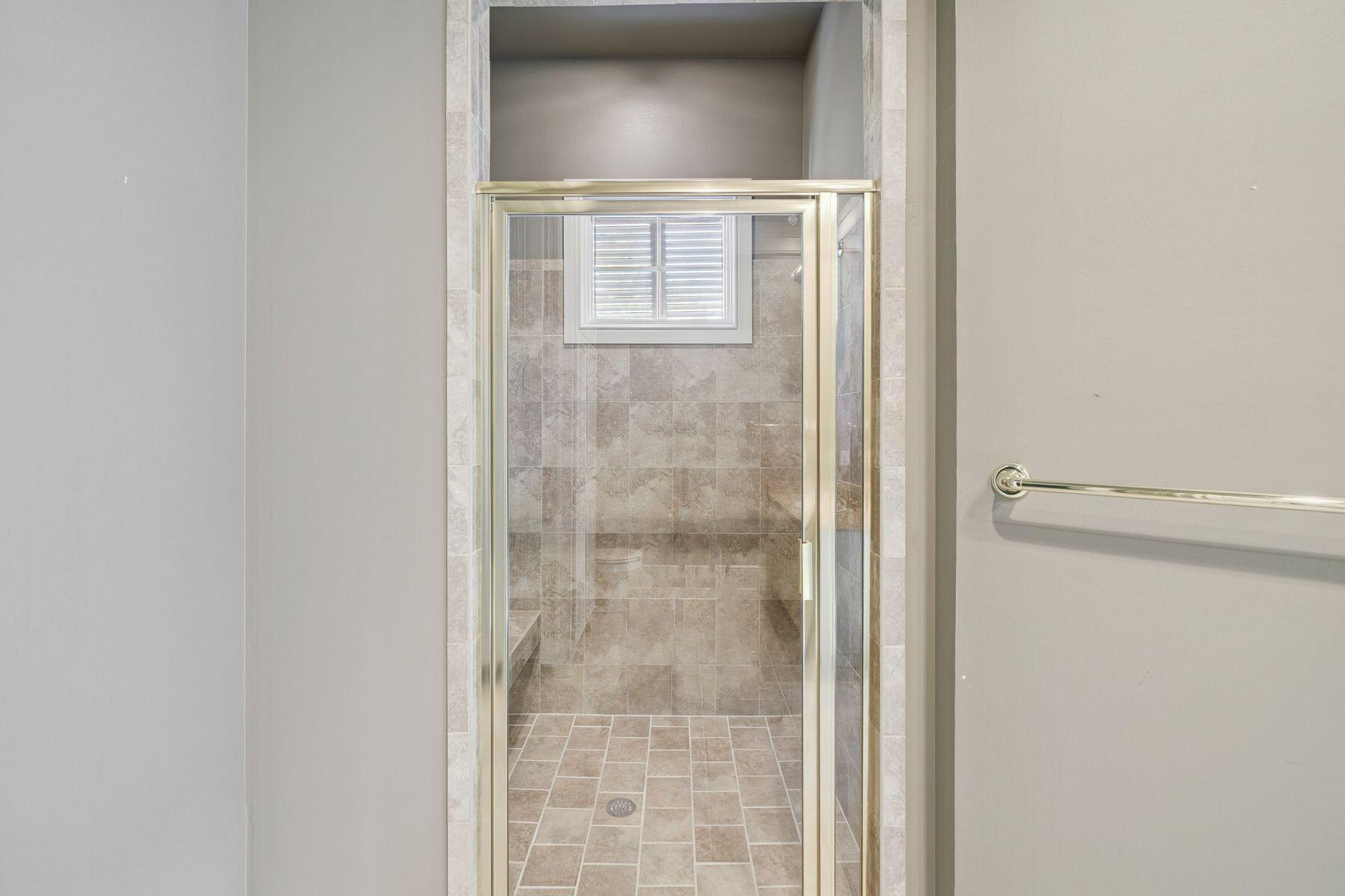 RETREAT THE - Residential