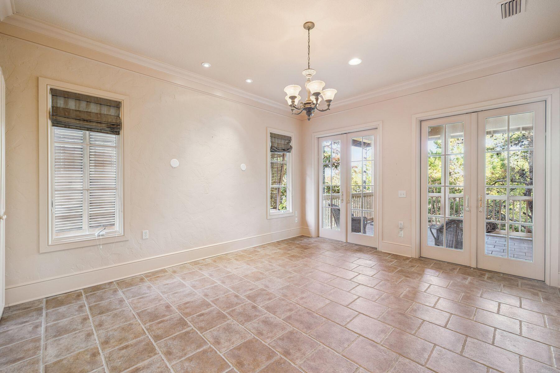 RETREAT THE - Residential