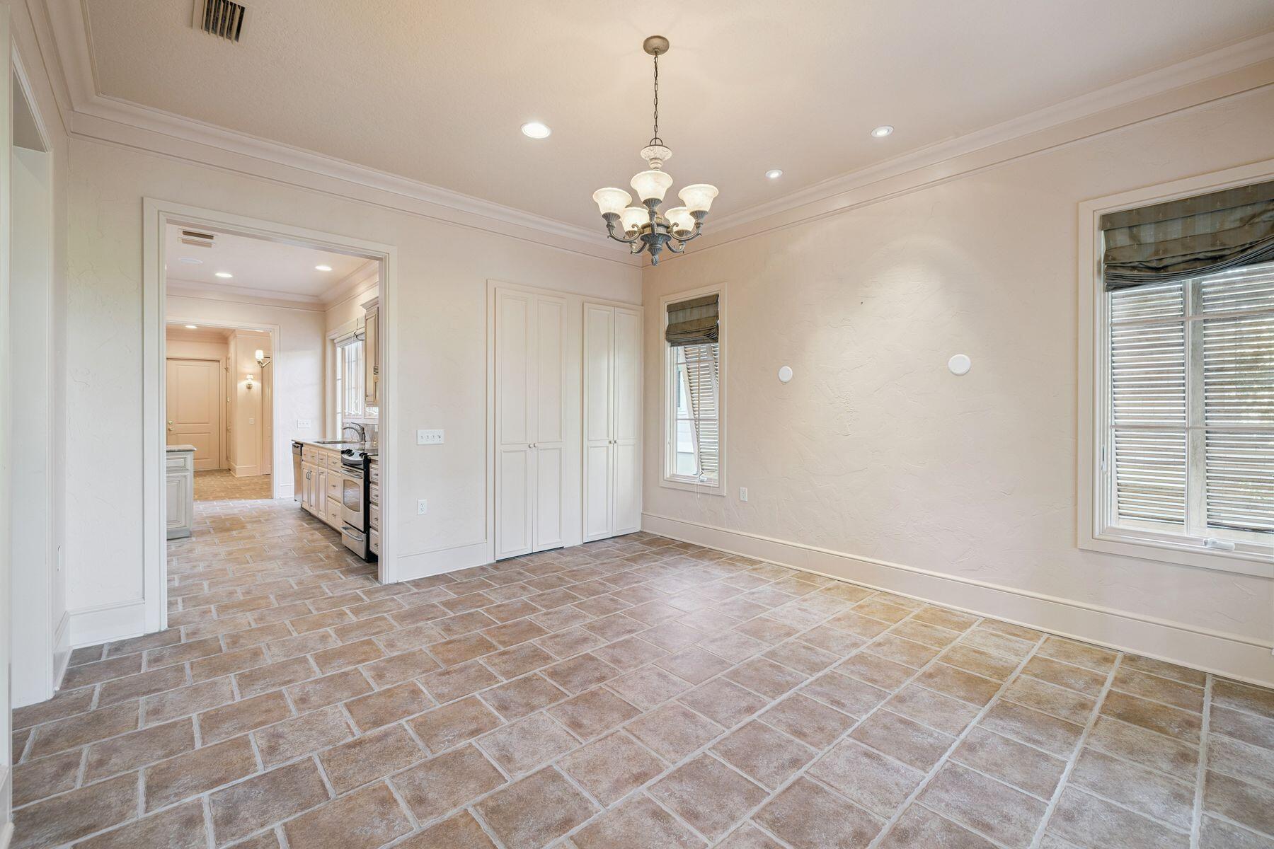 RETREAT THE - Residential