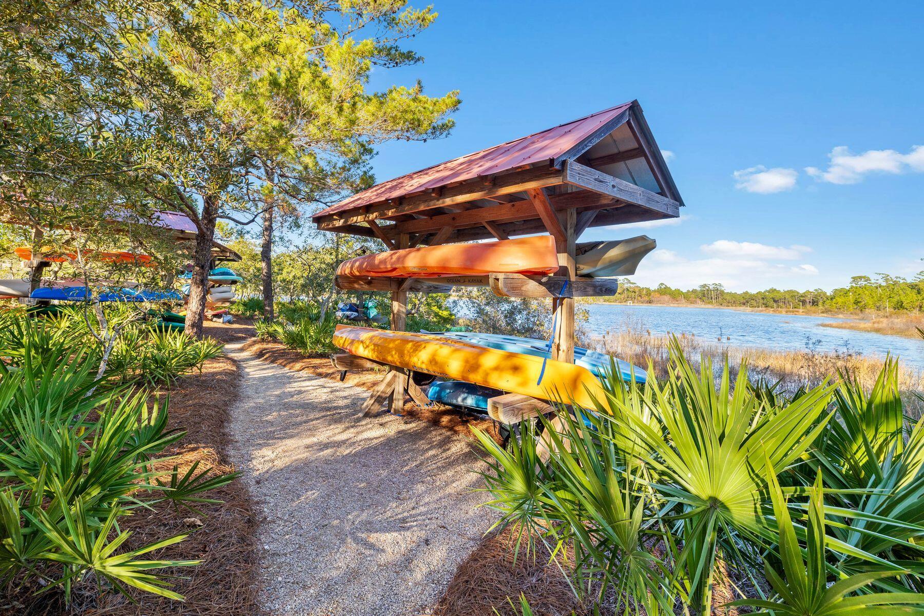 RETREAT THE - Residential