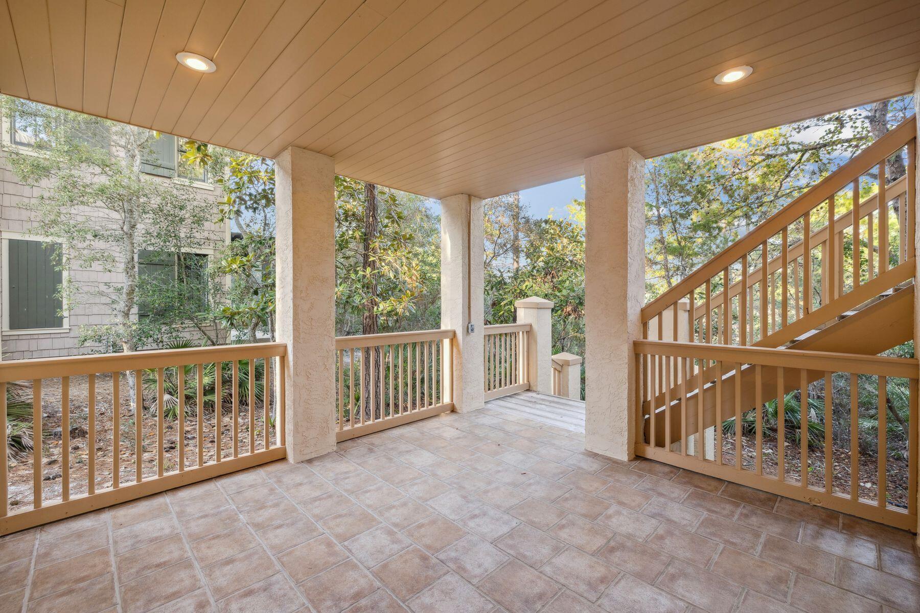 RETREAT THE - Residential