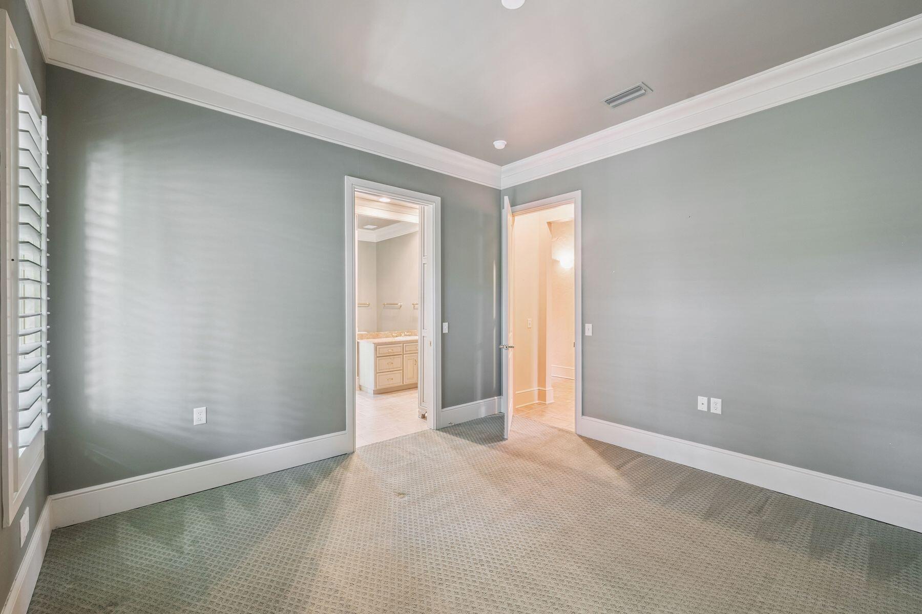 RETREAT THE - Residential