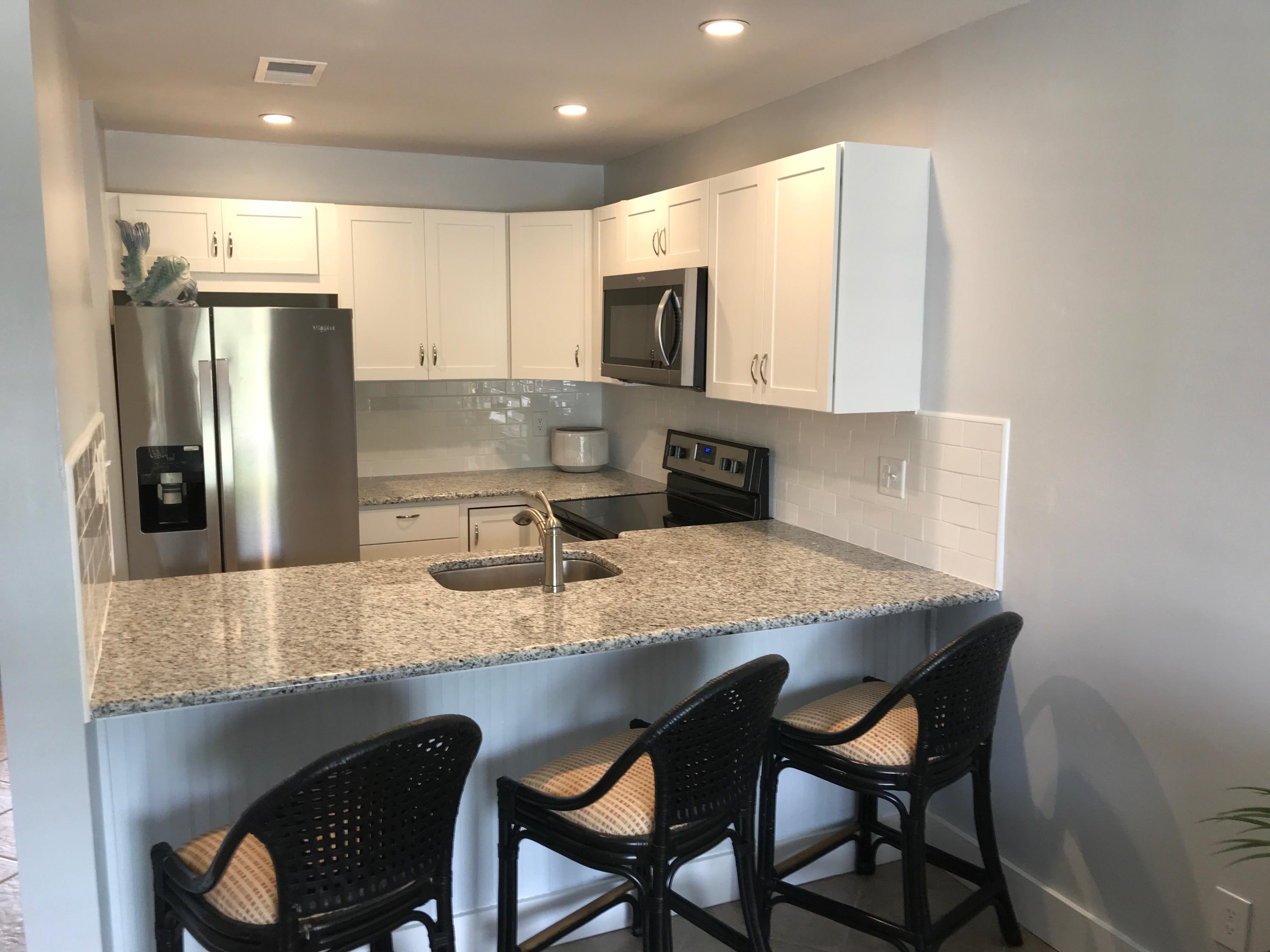 SANDPRINTS CONDO - Residential