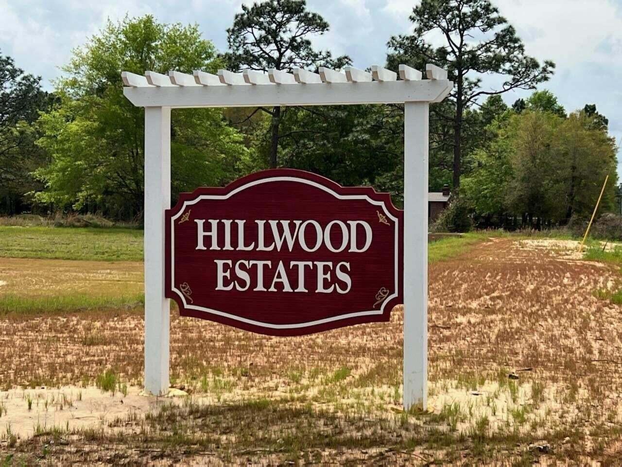 HILLWOOD ESTATES - Residential