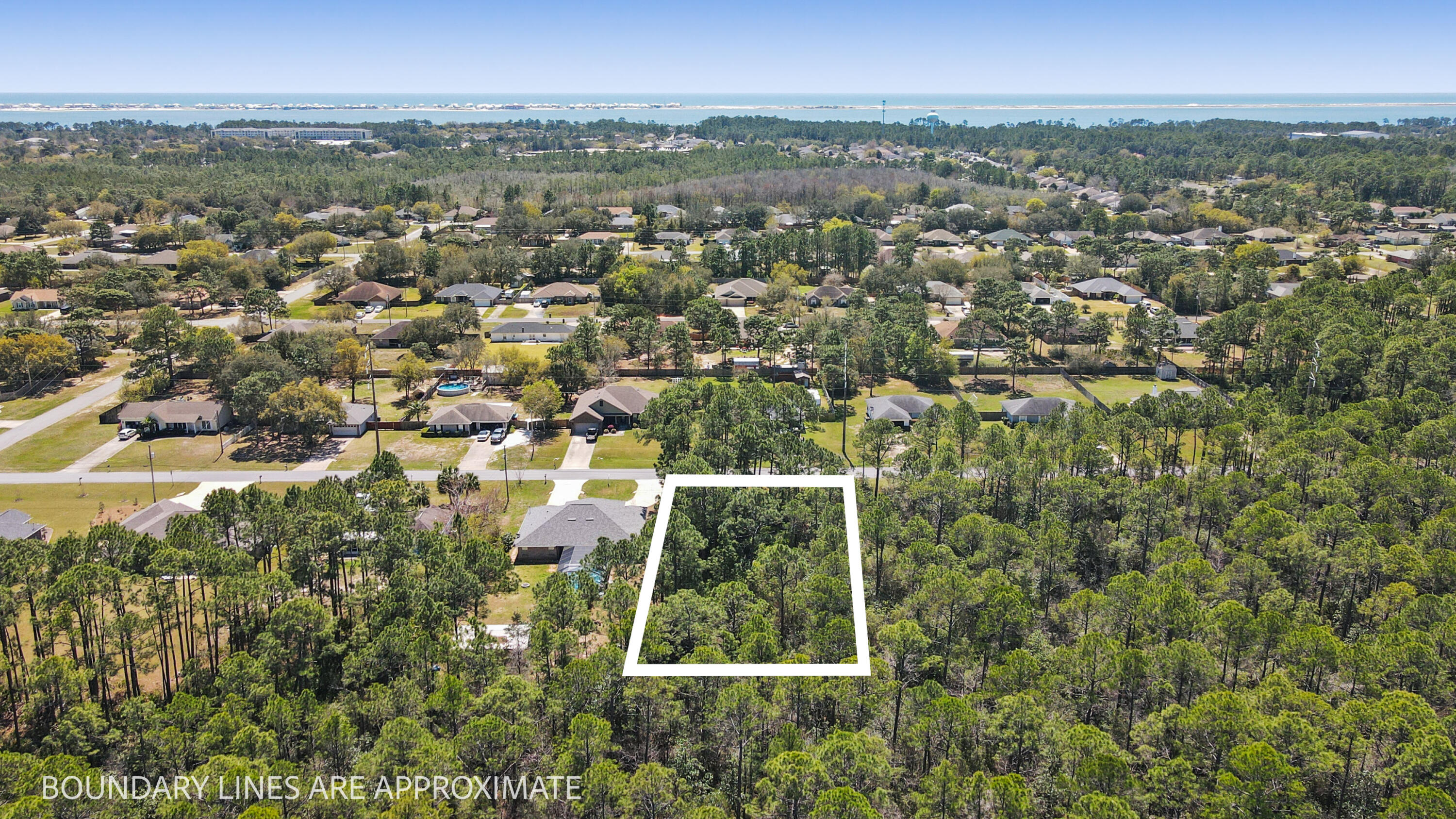 HOLLEY BY THE SEA - Land