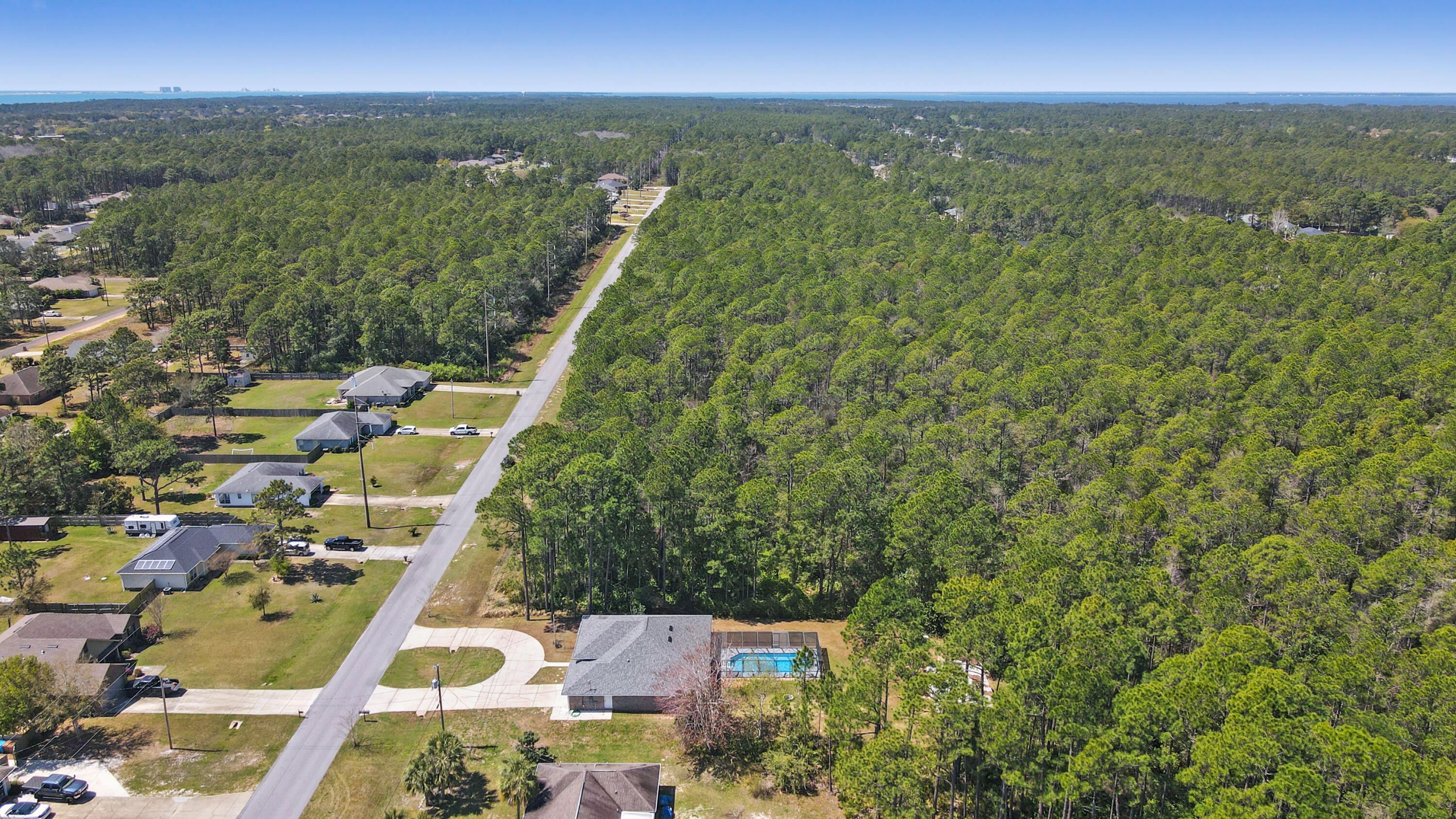 HOLLEY BY THE SEA - Land