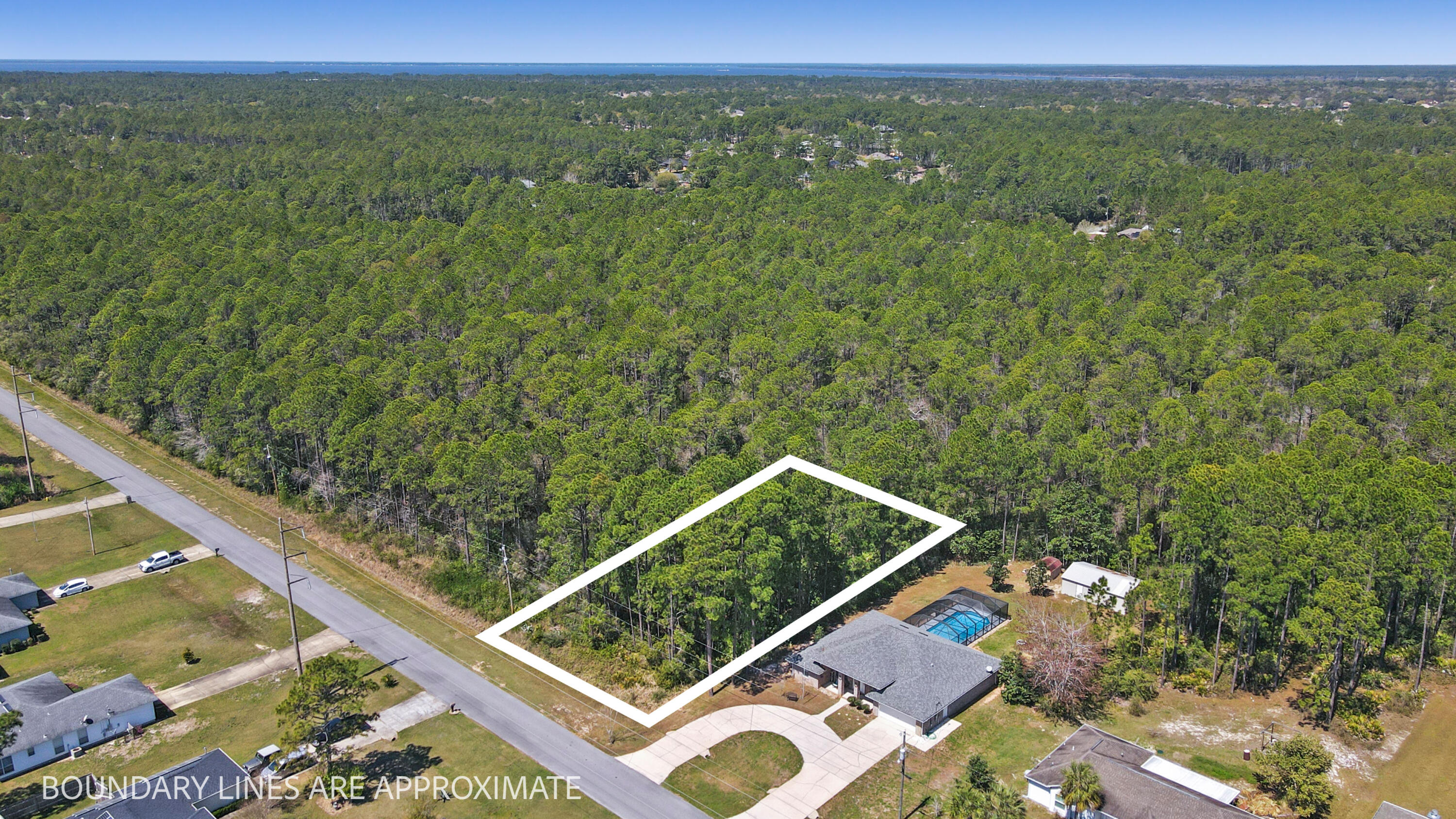 HOLLEY BY THE SEA - Land