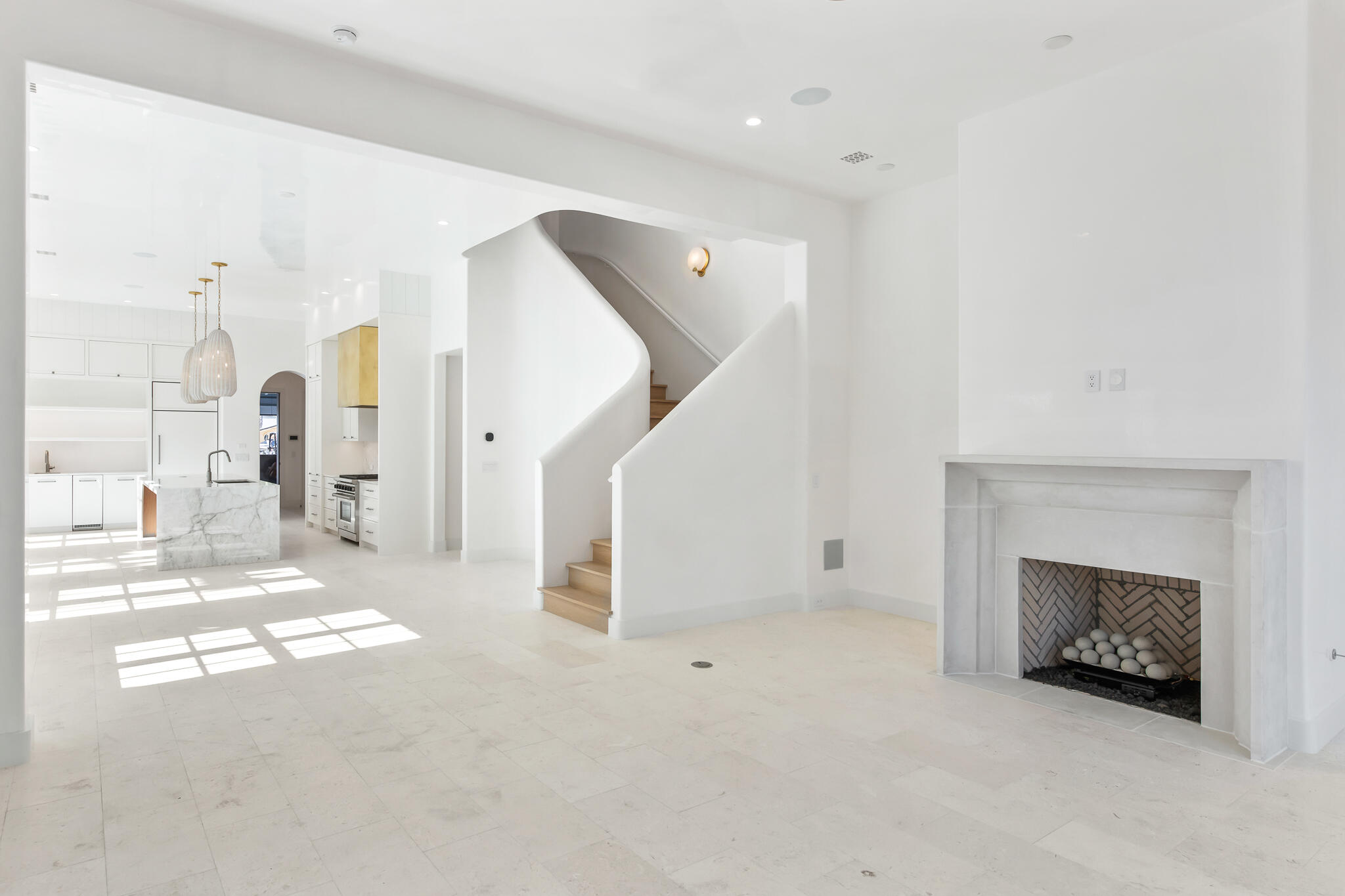 ALYS BEACH - Residential