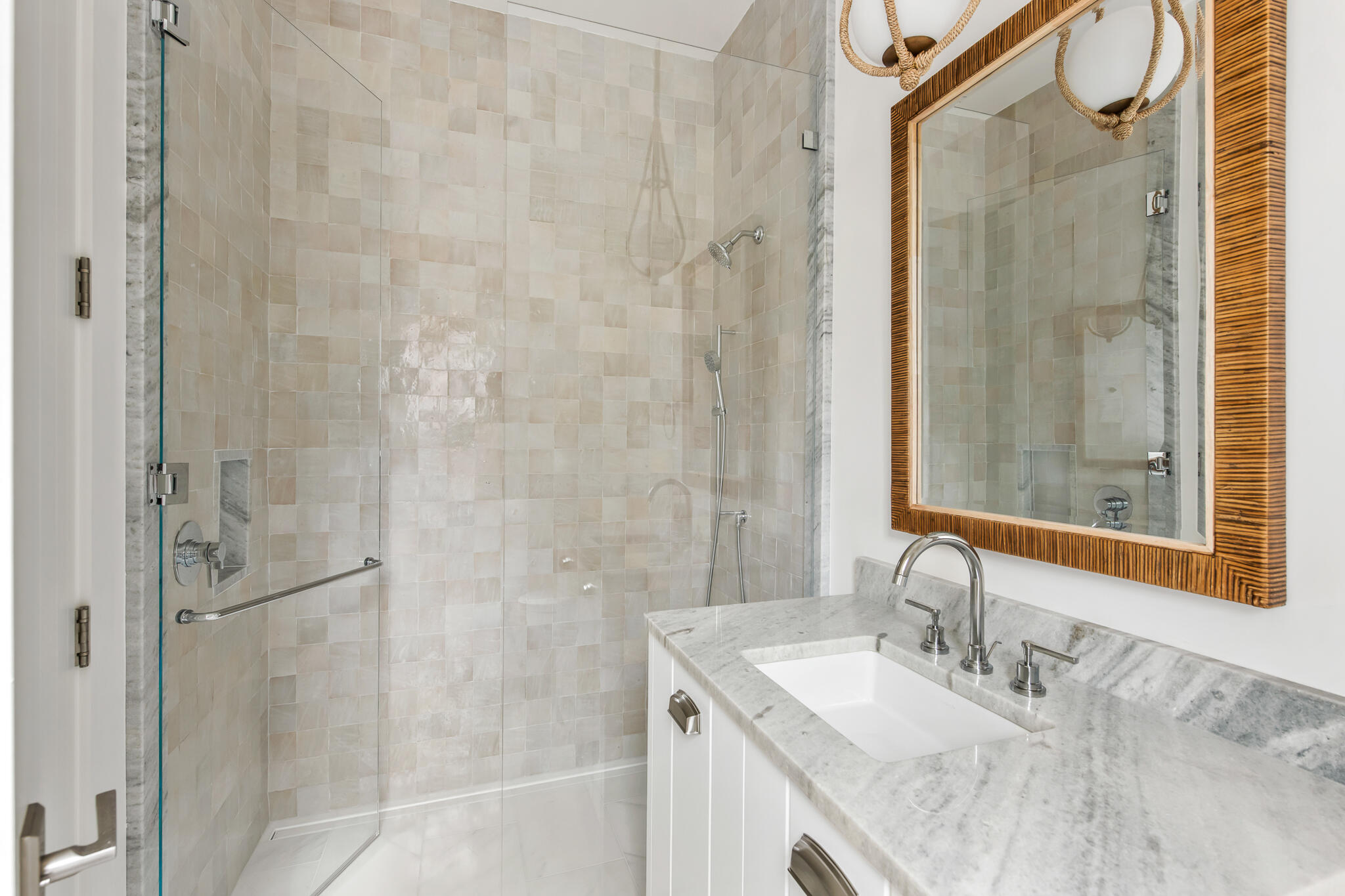 ALYS BEACH - Residential