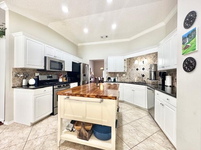 SHADOW OAK S/D - Residential Lease