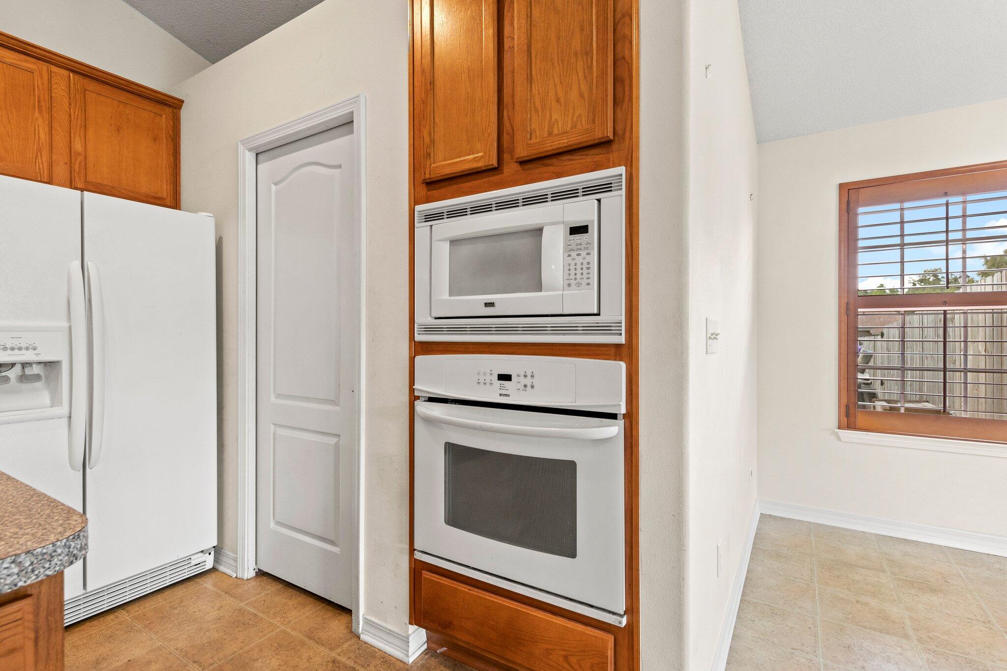 Arbor Ridge - Residential