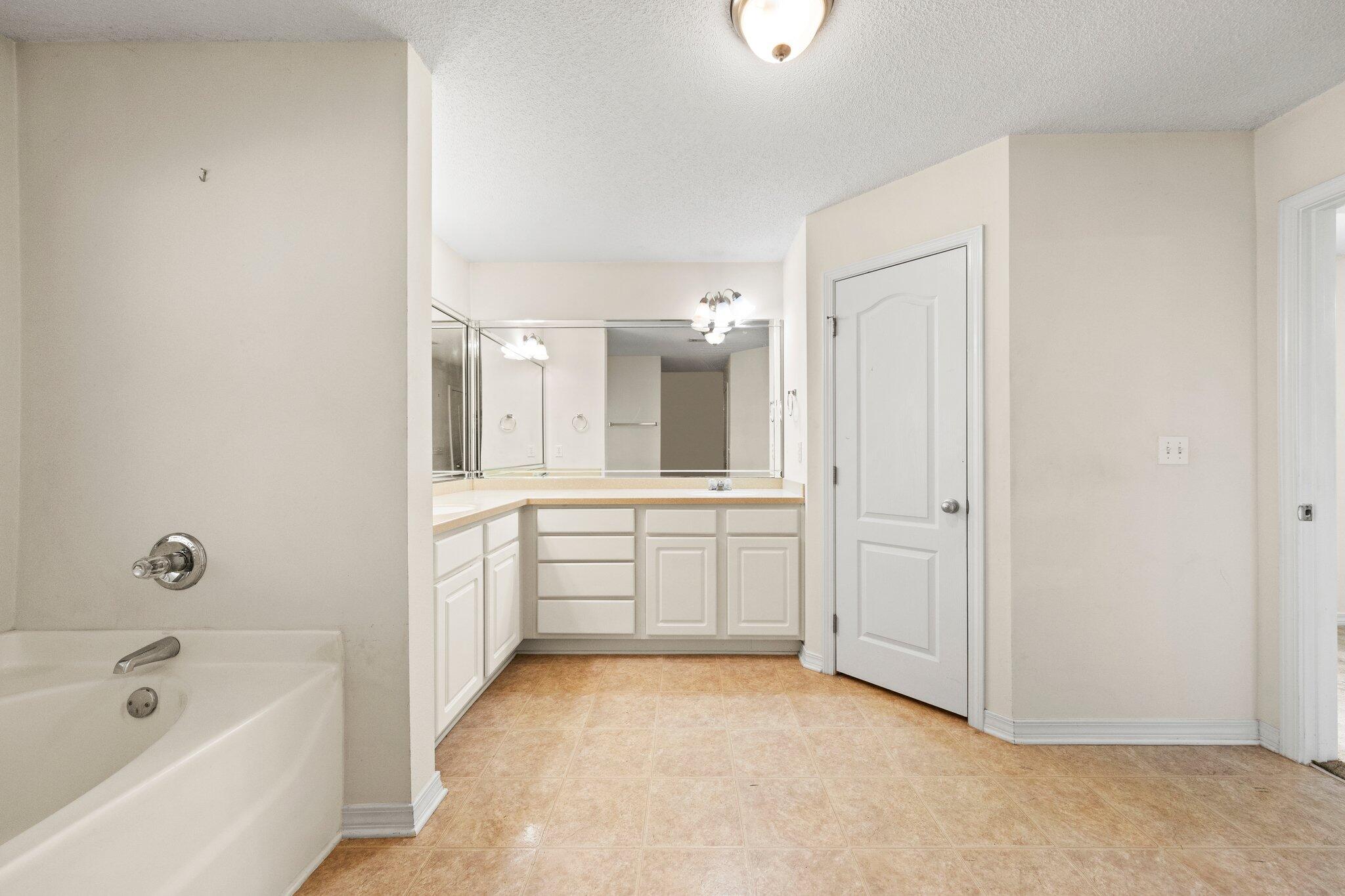 Arbor Ridge - Residential