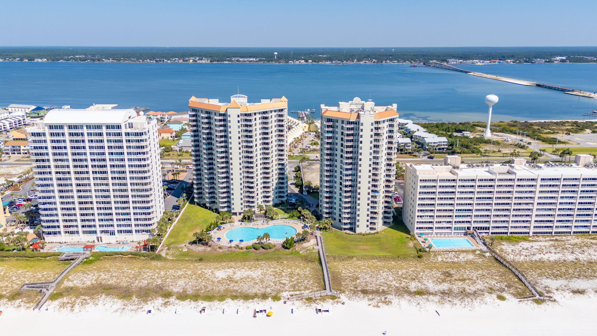BEACH COLONY RESORT - Residential