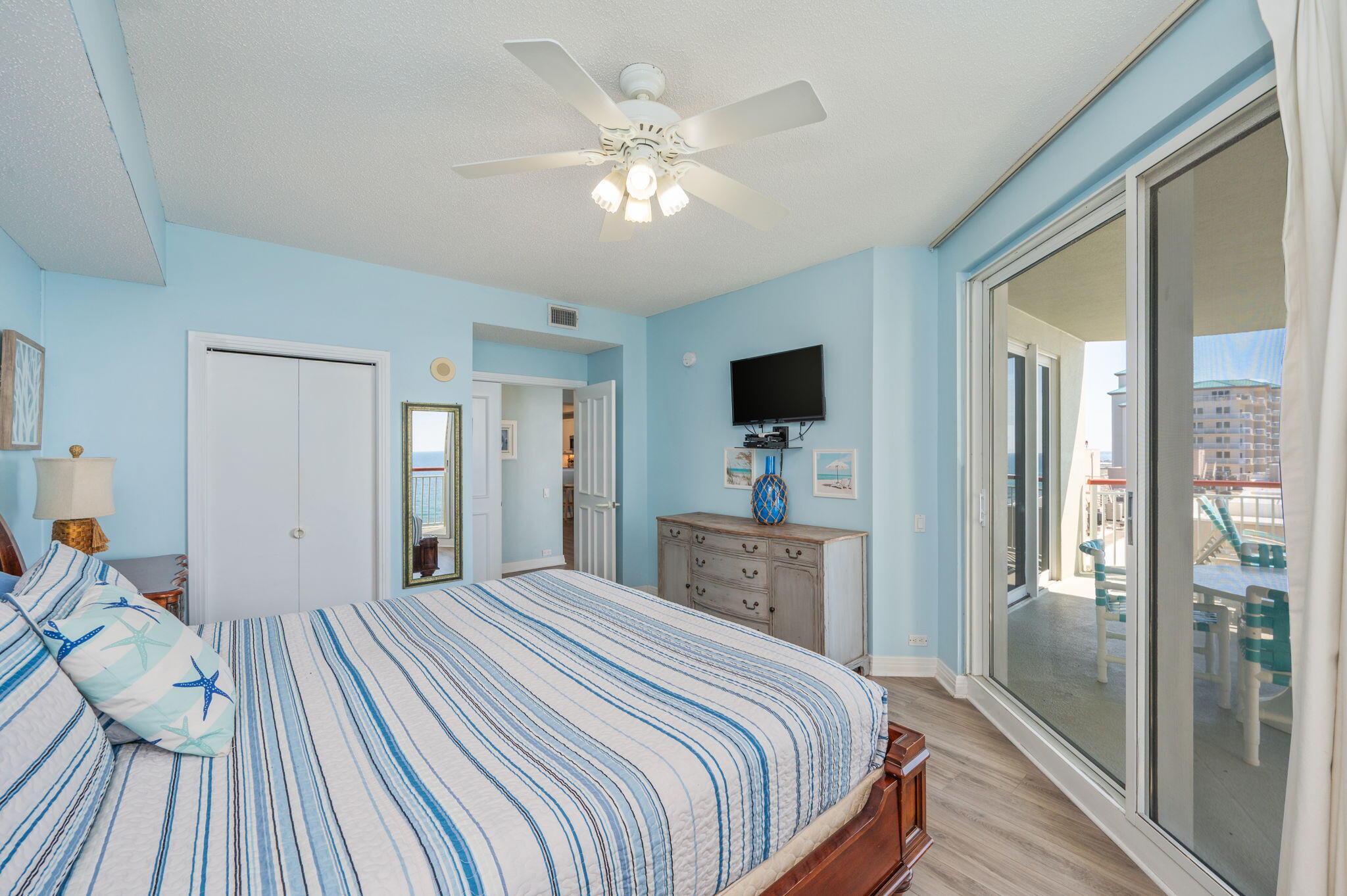 BEACH COLONY RESORT - Residential